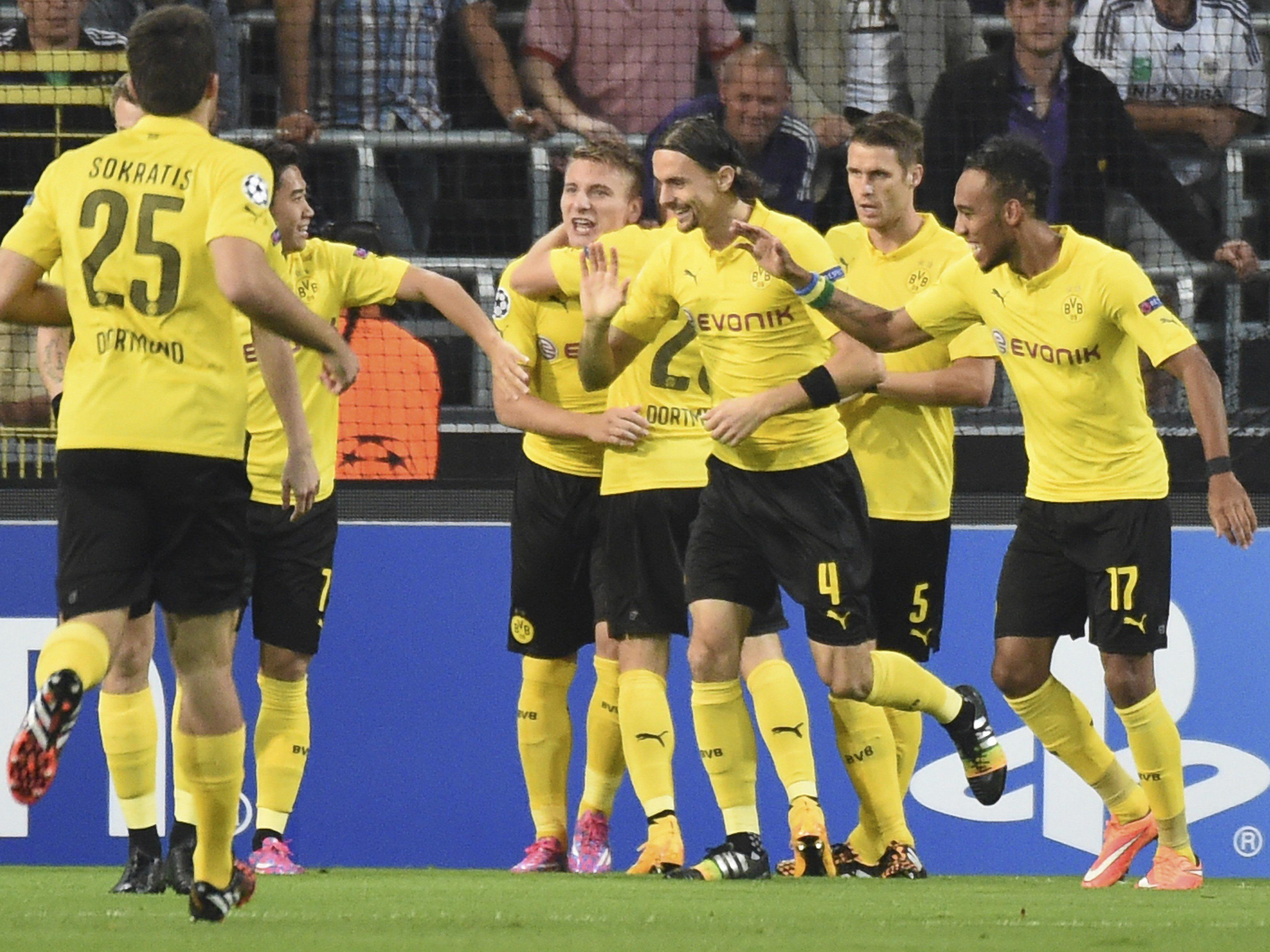 Dortmund bejubelt den zweiten Champions League Sieg.