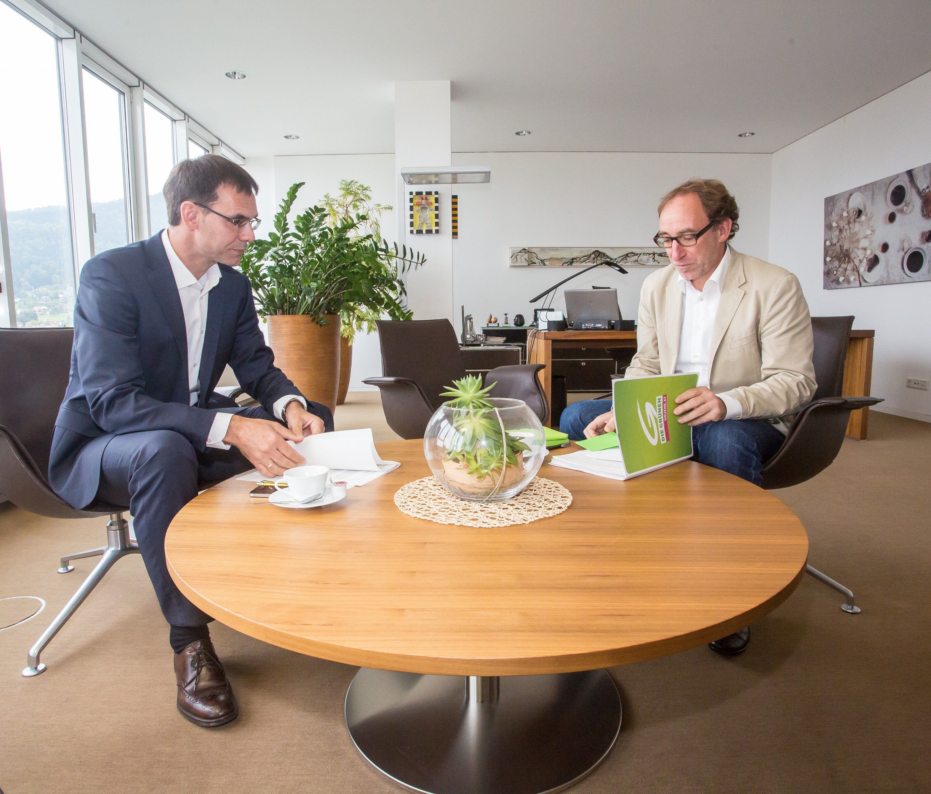 80 Prozent der 20 Kapitel sind bereits besprochen. 80 Prozent der 20 Kapitel sind bereits besprochen.