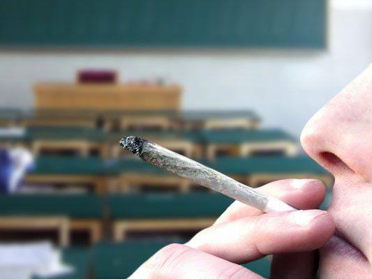Kiffen als Schulfach? Kiffen als Schulfach?