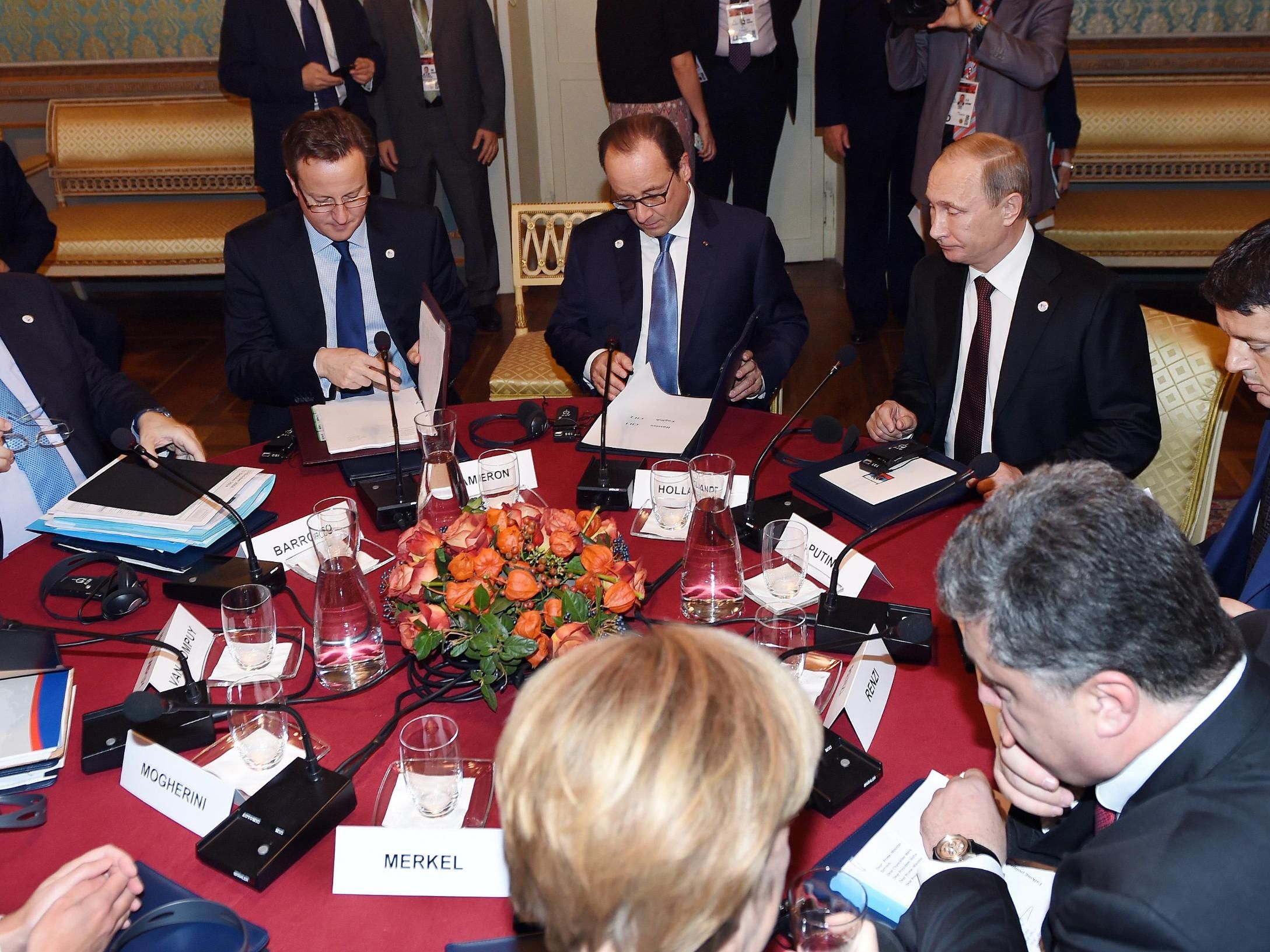 Bilaterale Gespräche Faymanns mit Poroschenko und Putin. Bilaterale Gespräche Faymanns mit Poroschenko und Putin.