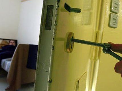 Über den 14-Jährigen wurde nun U-Haft verhängt. Über den 14-Jährigen wurde nun U-Haft verhängt.