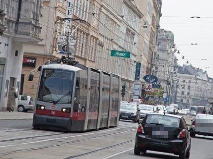 Auf der Währinger Straße fahren derzeit Straßenbahnen in zwei Richtungen - das will die ÖVP ändern