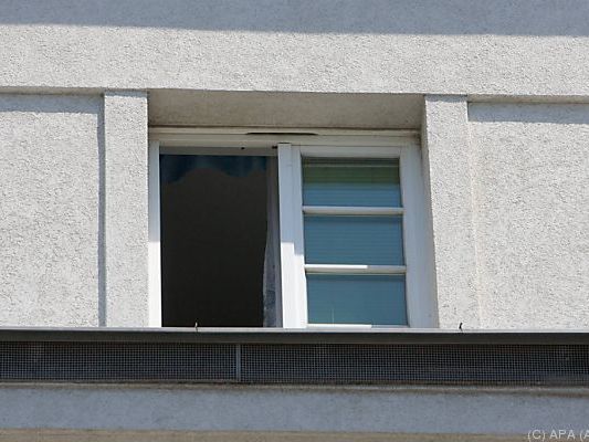 Fenstersturz könnte Suizidversuch gewesen sein Fenstersturz könnte Suizidversuch gewesen sein