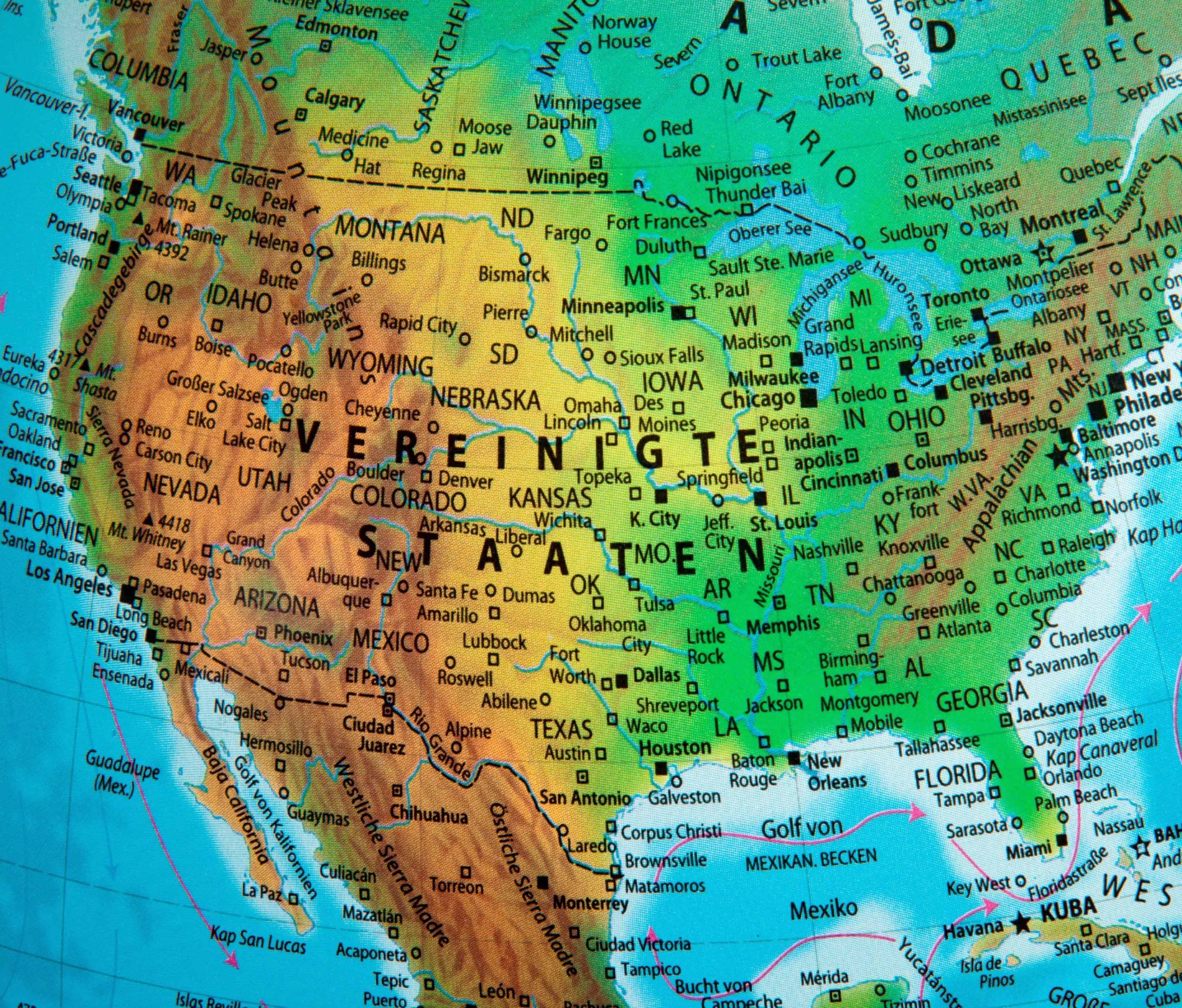 Die Reiseziele des Kanadiers strecken sich von Amerika über Europa bis nach Asien Die Reiseziele des Kanadiers strecken sich von Amerika über Europa bis nach Asien