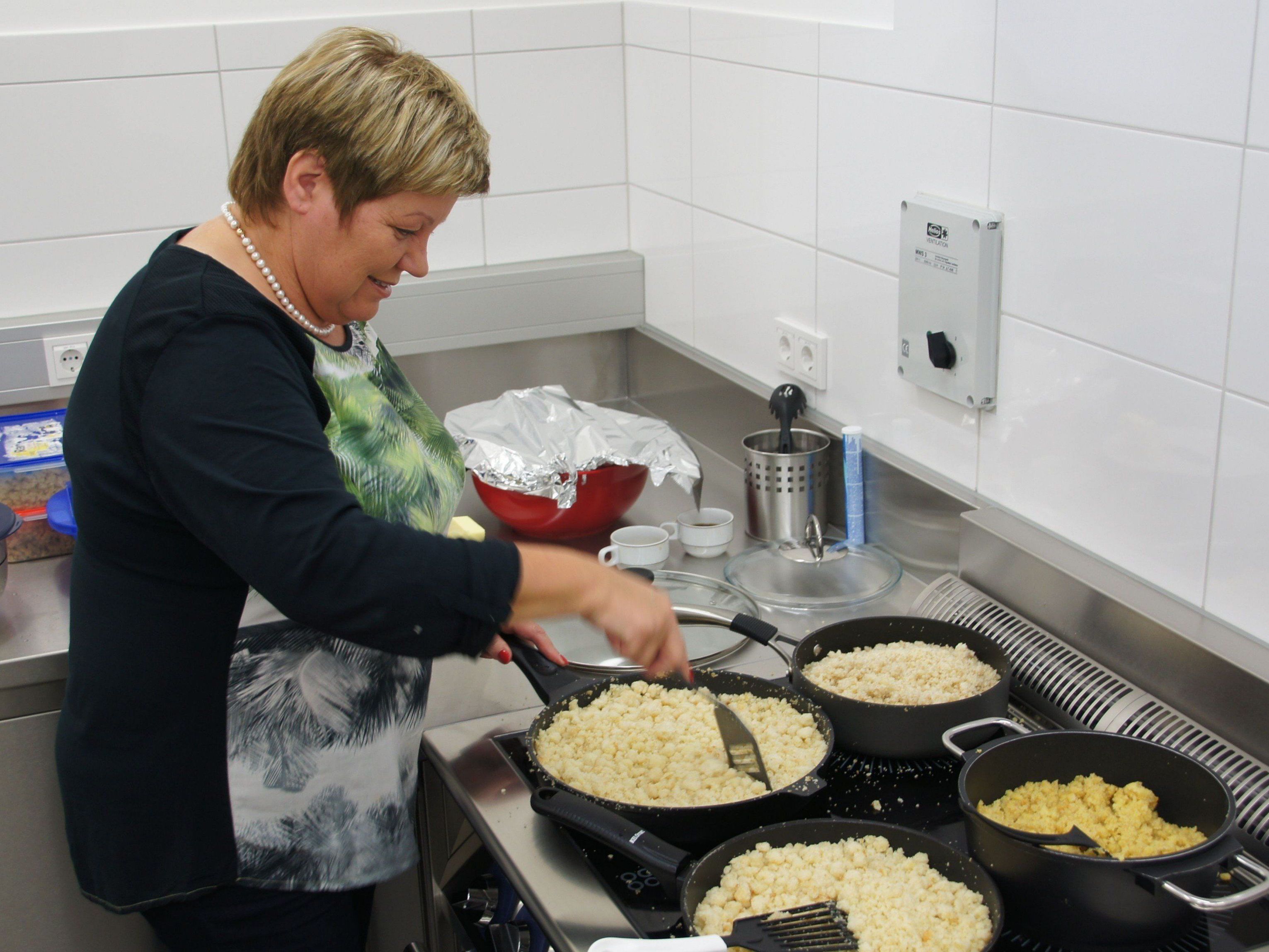 Herlinde Gabriel in Aktion Herlinde Gabriel in Aktion