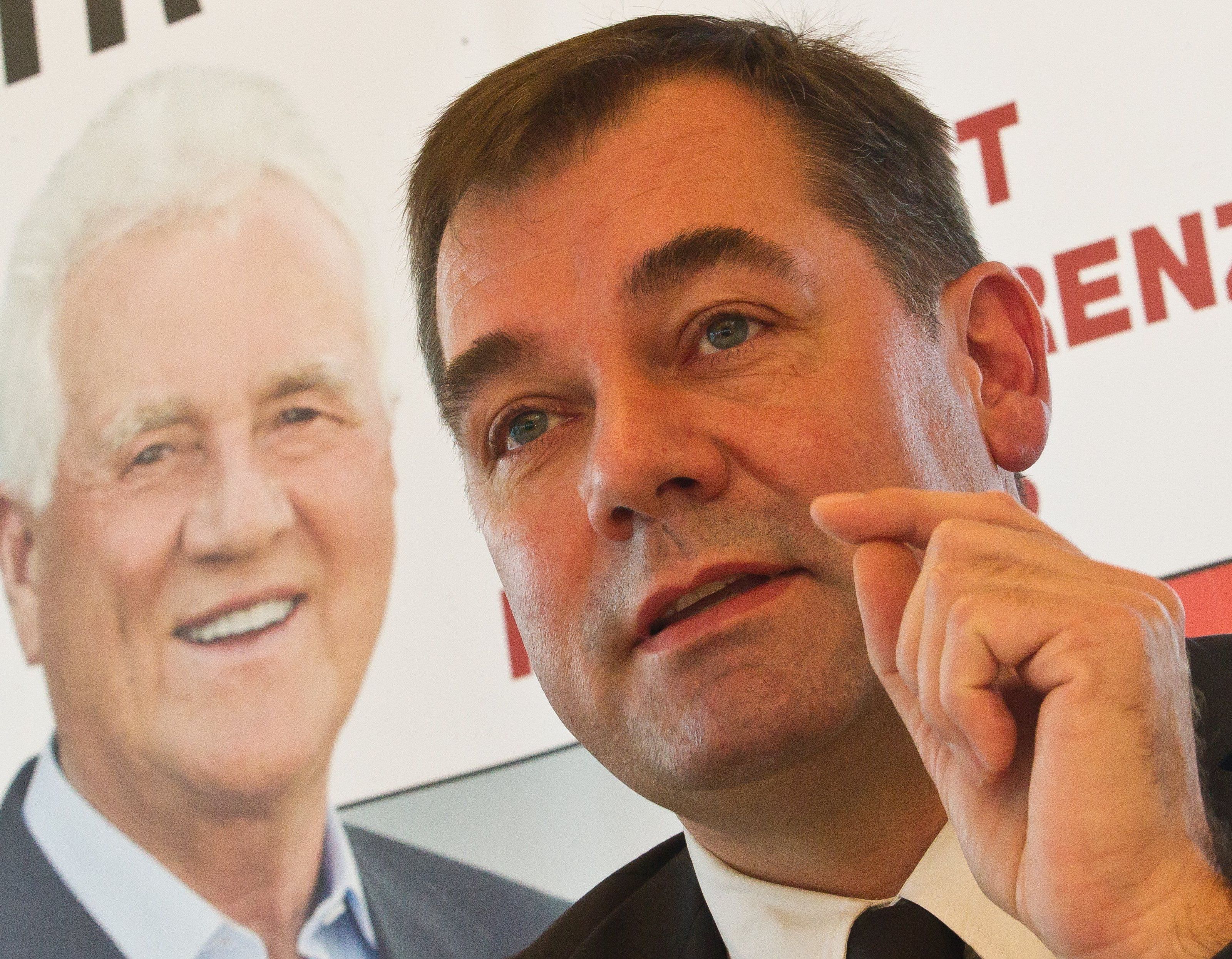 Für Christoph Hagen soll Kathrin Nachbaur Klubobfrau bleiben Für Christoph Hagen soll Kathrin Nachbaur Klubobfrau bleiben