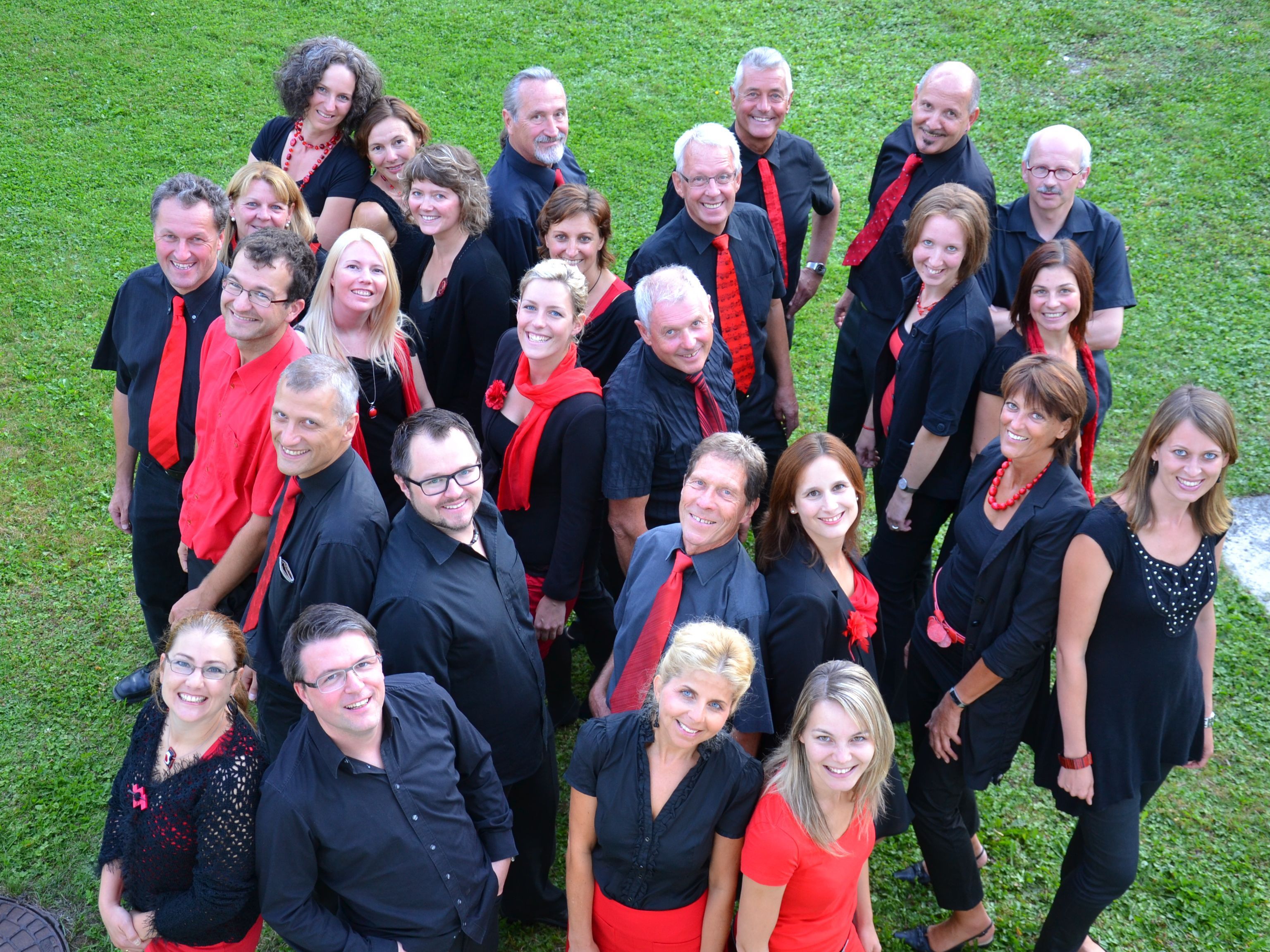 Remise: Bühne frei! „Horizonte“, eine Matinée mit dem GIOIA Chor und Jazzdebakel. Remise: Bühne frei! „Horizonte“, eine Matinée mit dem GIOIA Chor und Jazzdebakel.