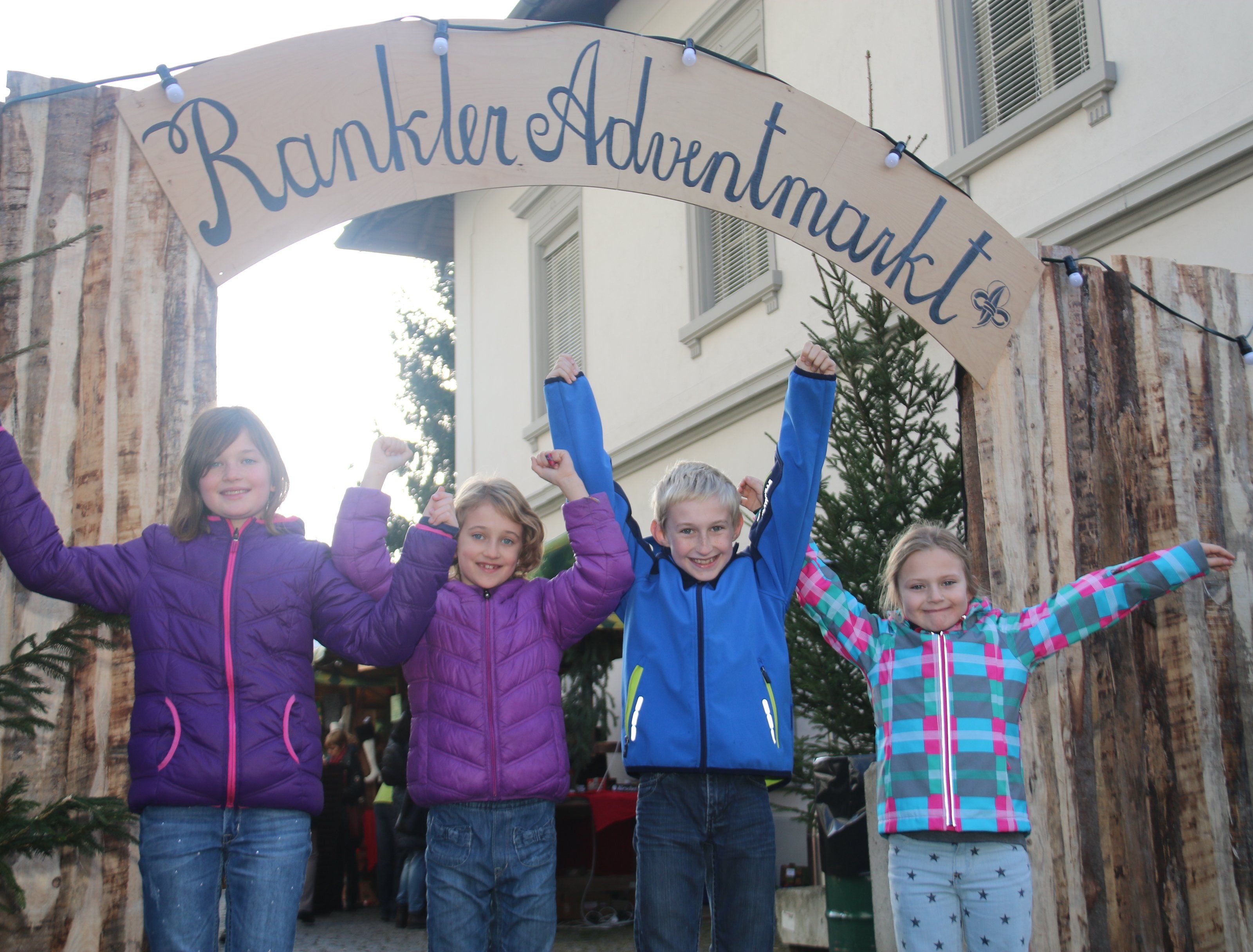 Rankler Adventmarkt lockte zahlreiche Besucher. Rankler Adventmarkt lockte zahlreiche Besucher.