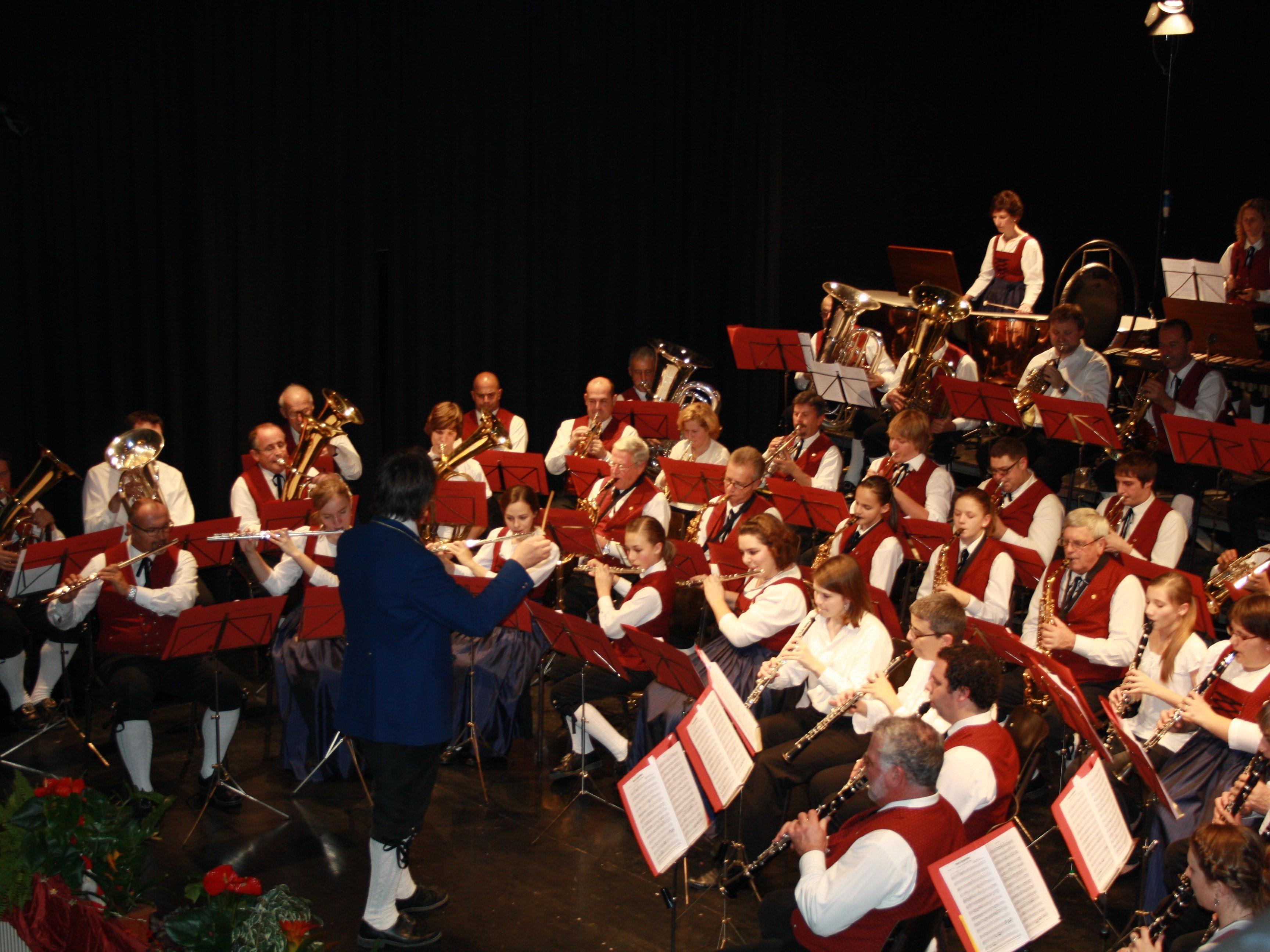 Die Bürgermusik Hohenems lädt am 6. und 7. Dezember zum Cäcilienkonzert in den Löwensaal.