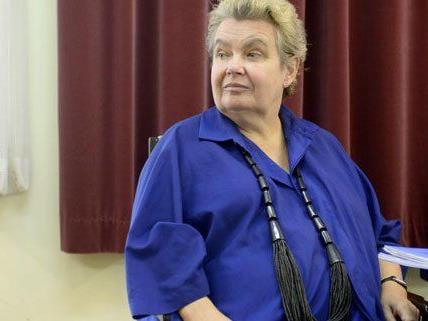 Die ehemalige kaufmännische Geschäftsführerin Stantejsky kämpft gegen ihre Entlassung.