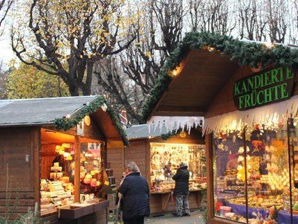 Singles schätzen besonders den Weihnachtsmarkt am Unicampus. Singles schätzen besonders den Weihnachtsmarkt am Unicampus.