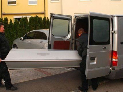 Bluttat im Bezirk Baden am Samstag. Bluttat im Bezirk Baden am Samstag.