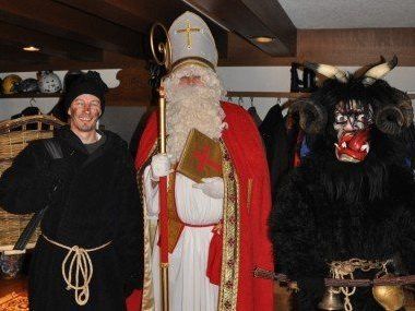 Am Samstag, den 29. November 2014 findet in der Tschaggunser Au der Auftakt zur heurigen Nikolaussaison statt. Am Samstag, den 29. November 2014 findet in der Tschaggunser Au der Auftakt zur heurigen Nikolaussaison statt.