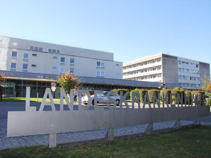 Im LKH Feldkirch müssen die Ärzte weiter auf die Reparatur des Endosonografiegerätes warten.