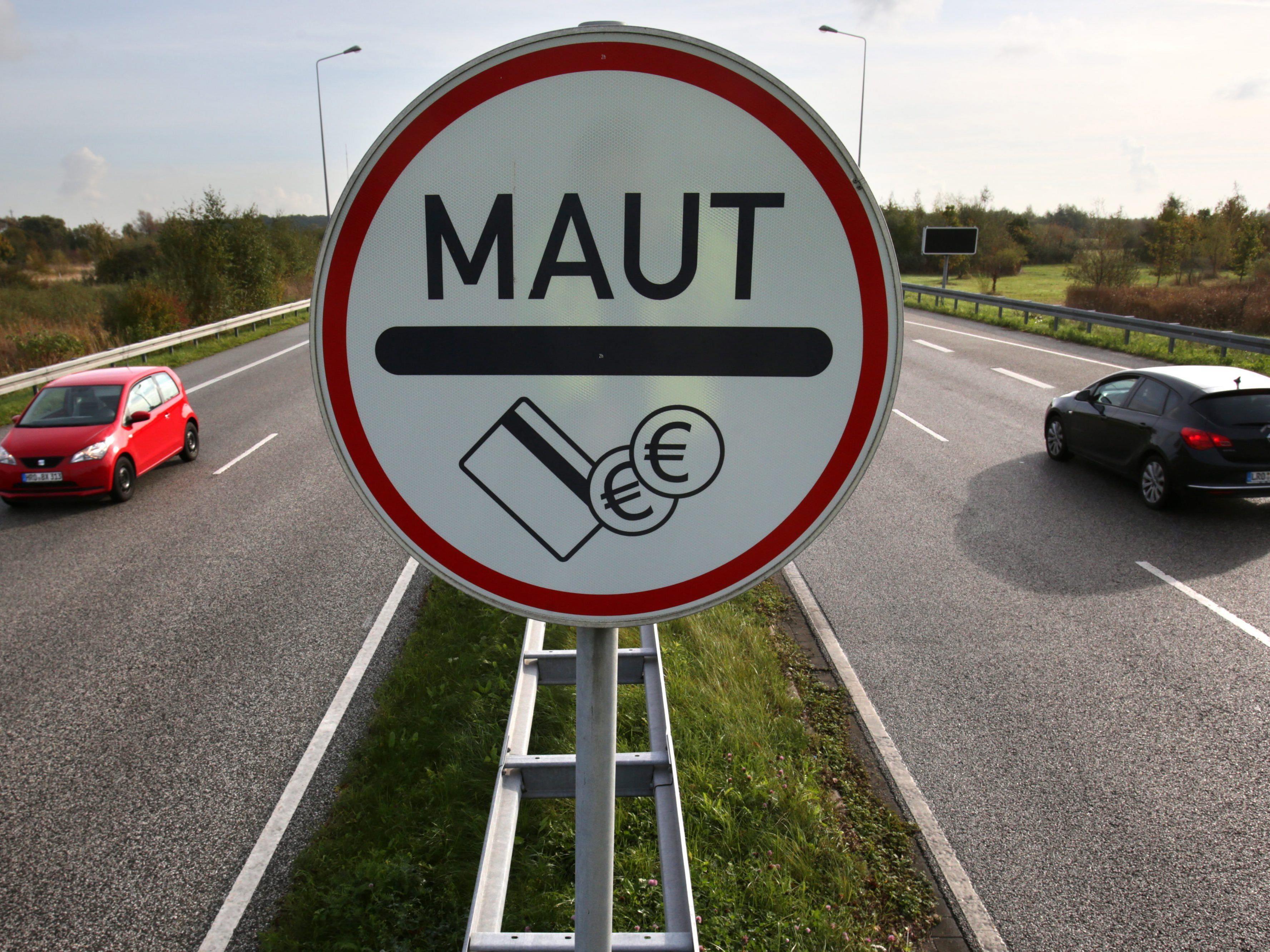 Österreichs Verkehrsminister Stöger denkt an rechtliche Schritte gegen die deutsche Pkw-Maut.