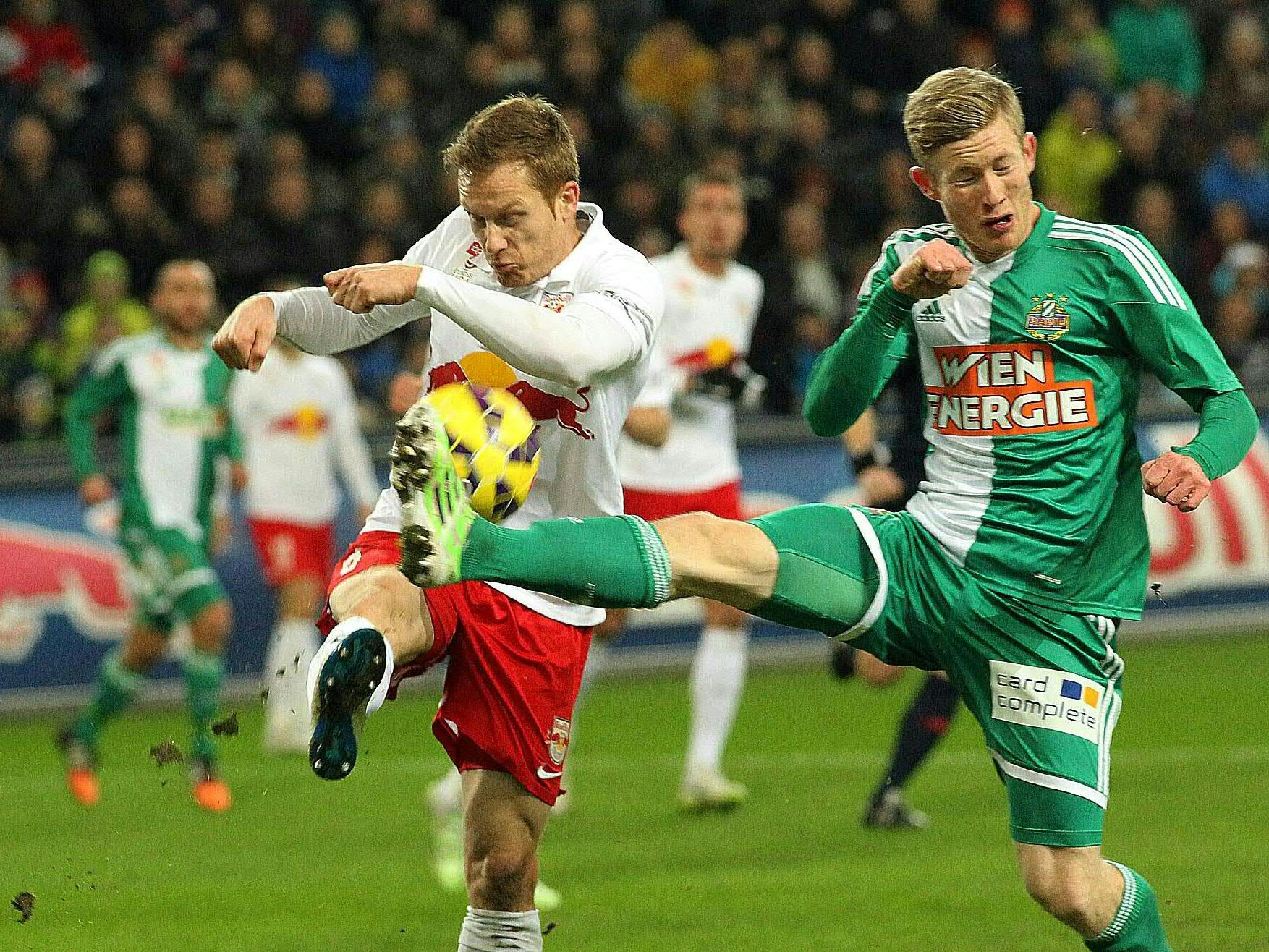 Rapid setzte sich gegen Salzburg durch Rapid setzte sich gegen Salzburg durch