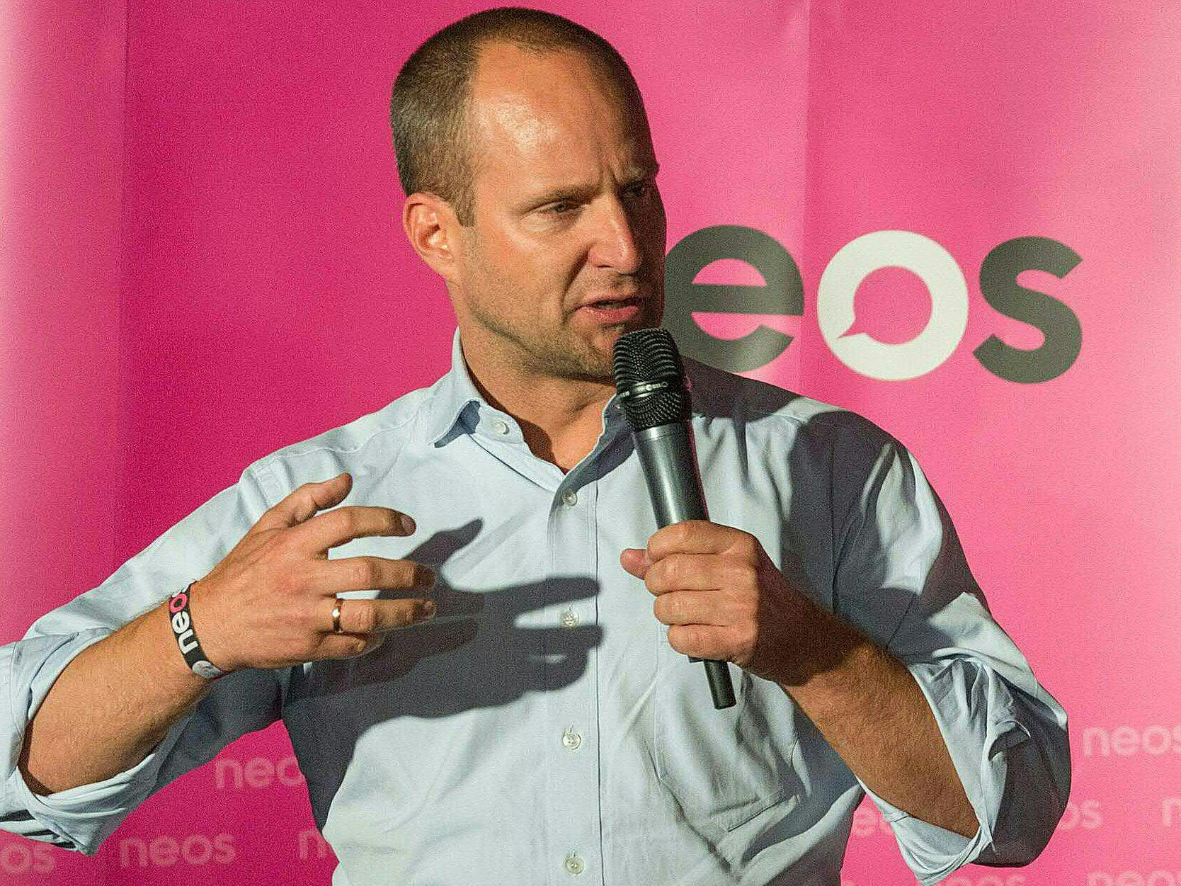 NEOS bereitet sich bereits auf die Wahlen in Wien und im Burgenland vor. NEOS bereitet sich bereits auf die Wahlen in Wien und im Burgenland vor.