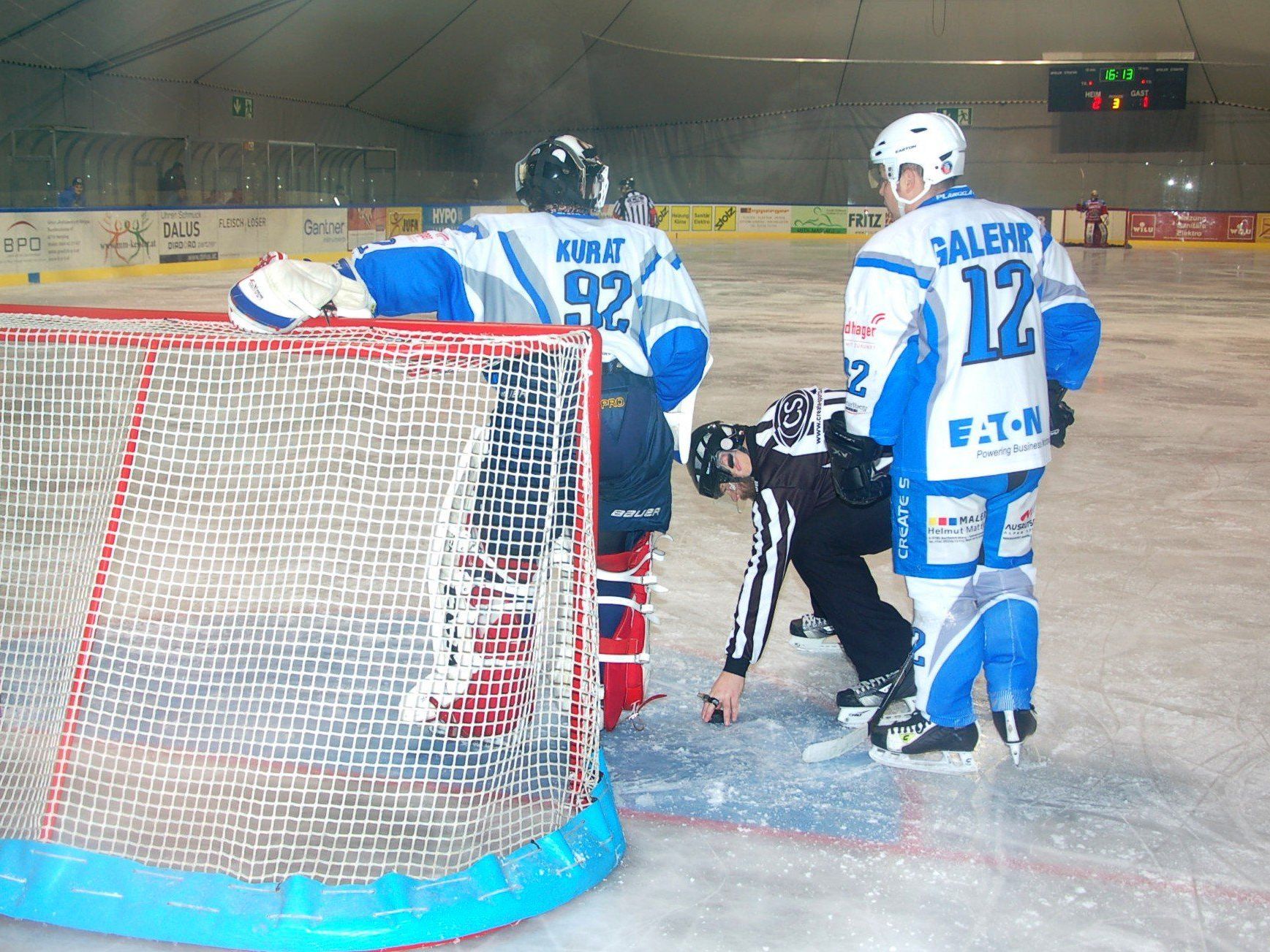 Montafon-Goalie Thomas Kurat spielte eine solide Partie. Montafon-Goalie Thomas Kurat spielte eine solide Partie.
