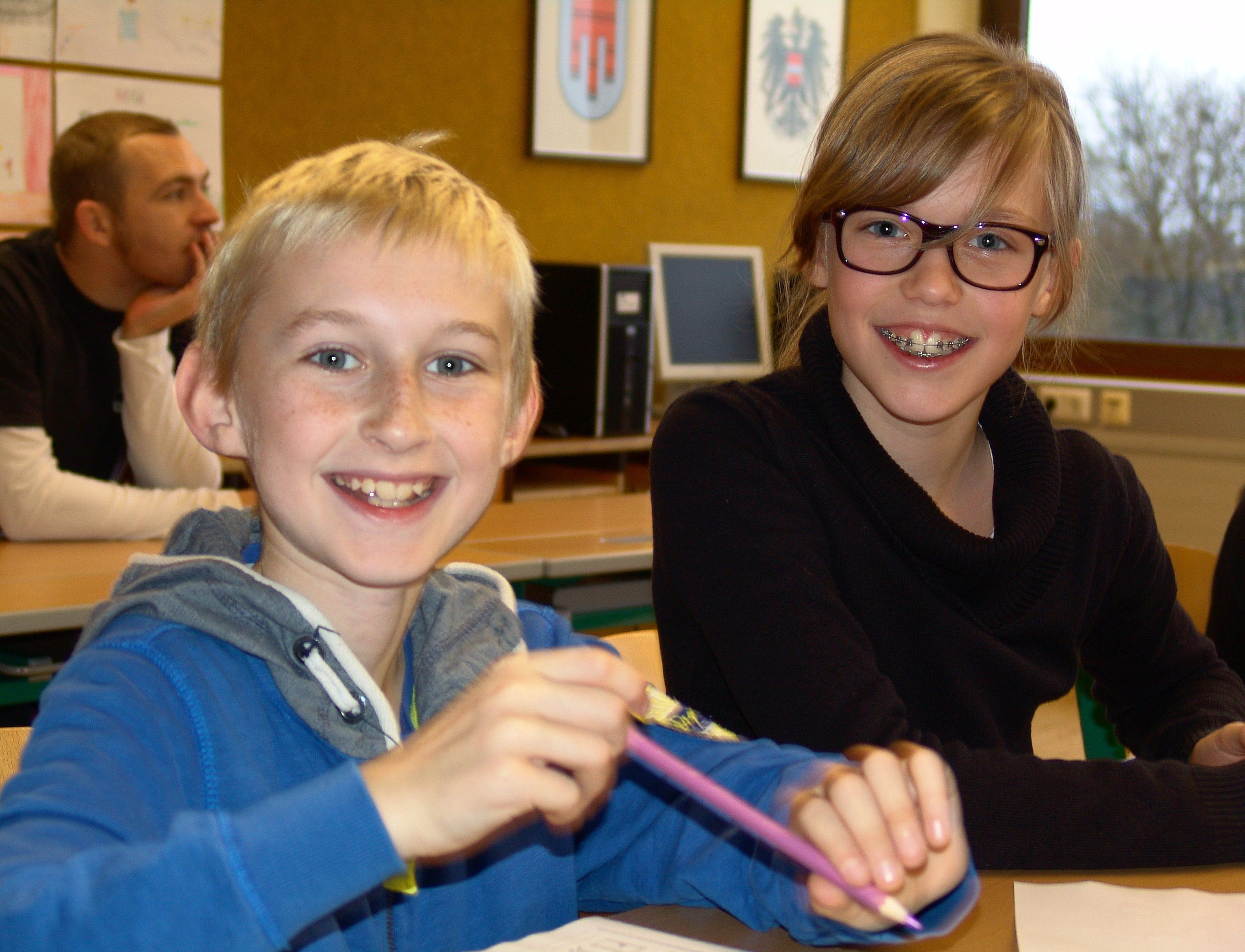 Volksschüler zu Besuch an der Mittelschule Volksschüler zu Besuch an der Mittelschule