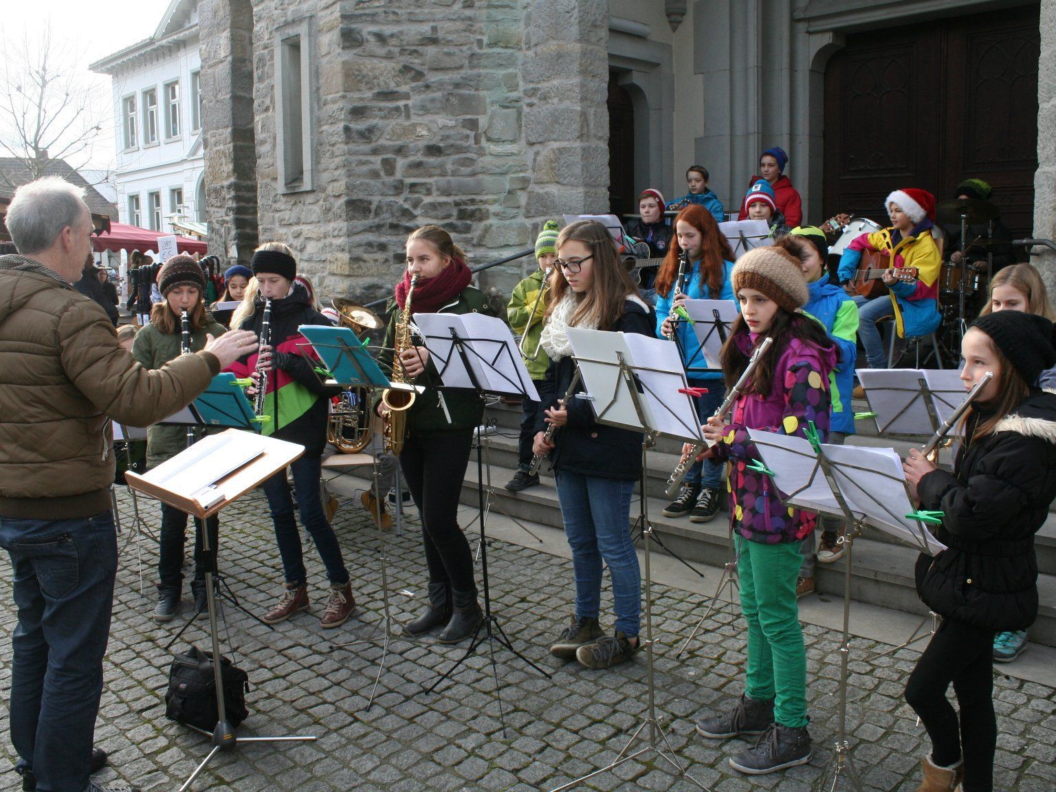 Für musikalische Unterhaltung sorgte unter anderem die Schulband der Mittelschule