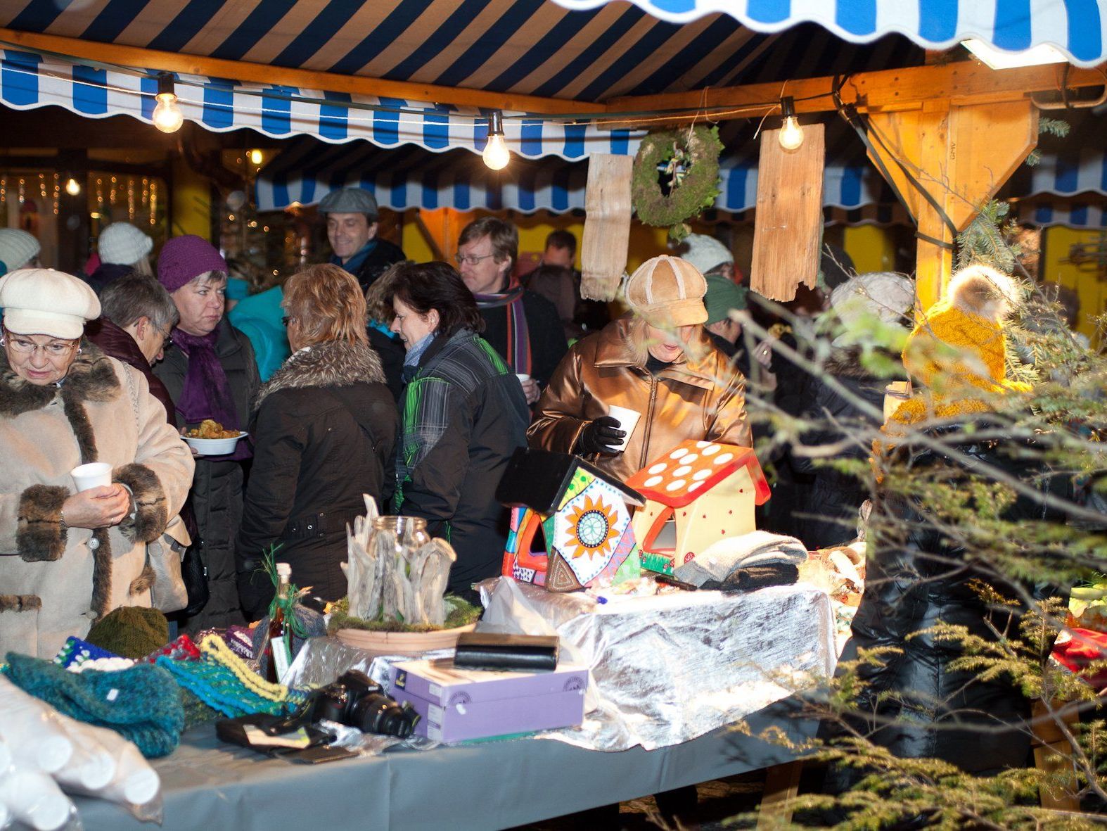 Großes Gedränge herrschte auf dem Marktplatz Großes Gedränge herrschte auf dem Marktplatz