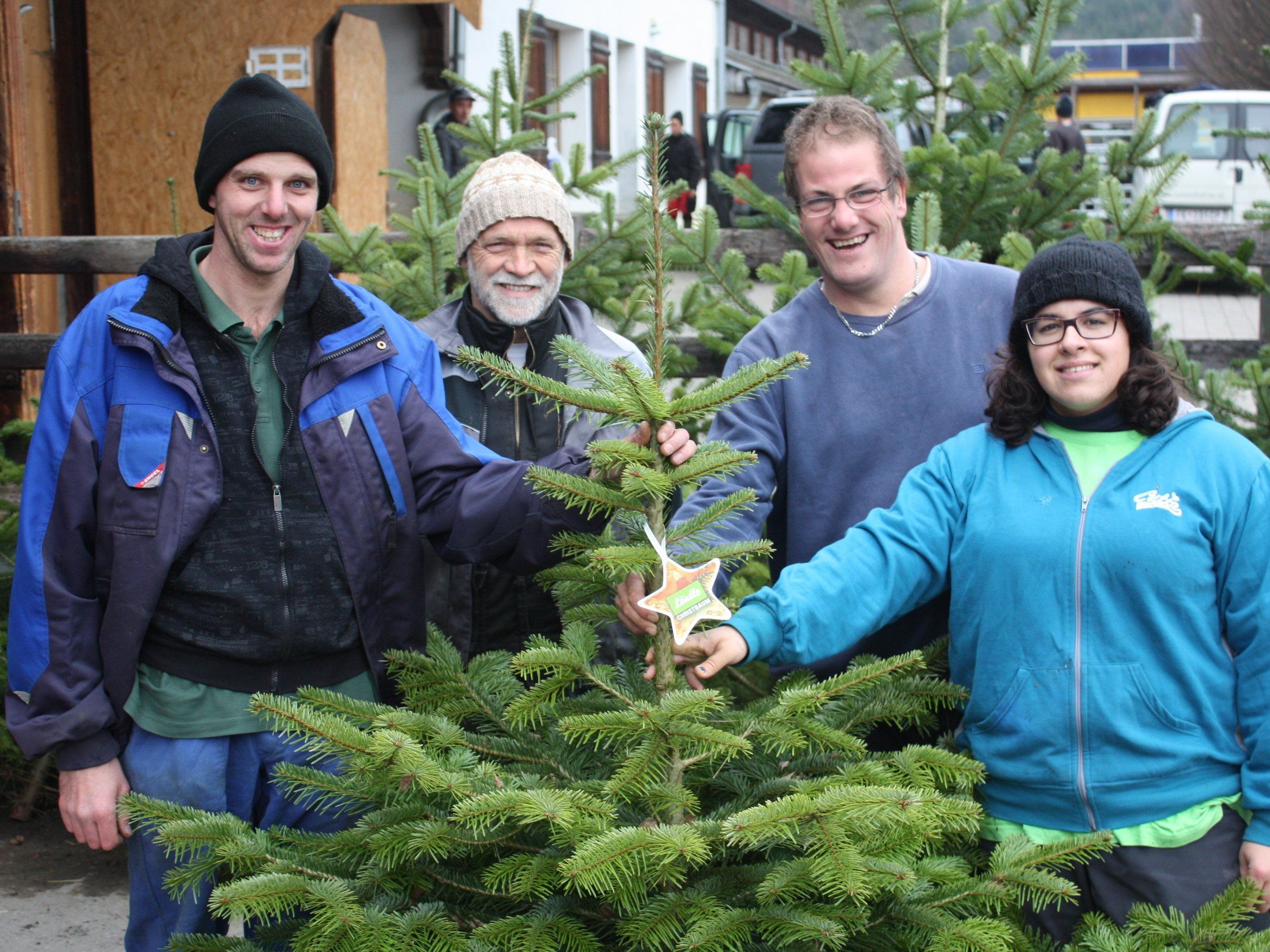Stefan Alois, Claudia und Jürgen am Sunnahof. Stefan Alois, Claudia und Jürgen am Sunnahof.