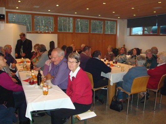 Nikolausfeier des PVÖ Mittel- und Hinterwaldes Nikolausfeier des PVÖ Mittel- und Hinterwaldes