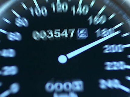 Viel zu schnell waren am Sonntag zwei Honda-Fahrer in Wien unterwegs. Viel zu schnell waren am Sonntag zwei Honda-Fahrer in Wien unterwegs.
