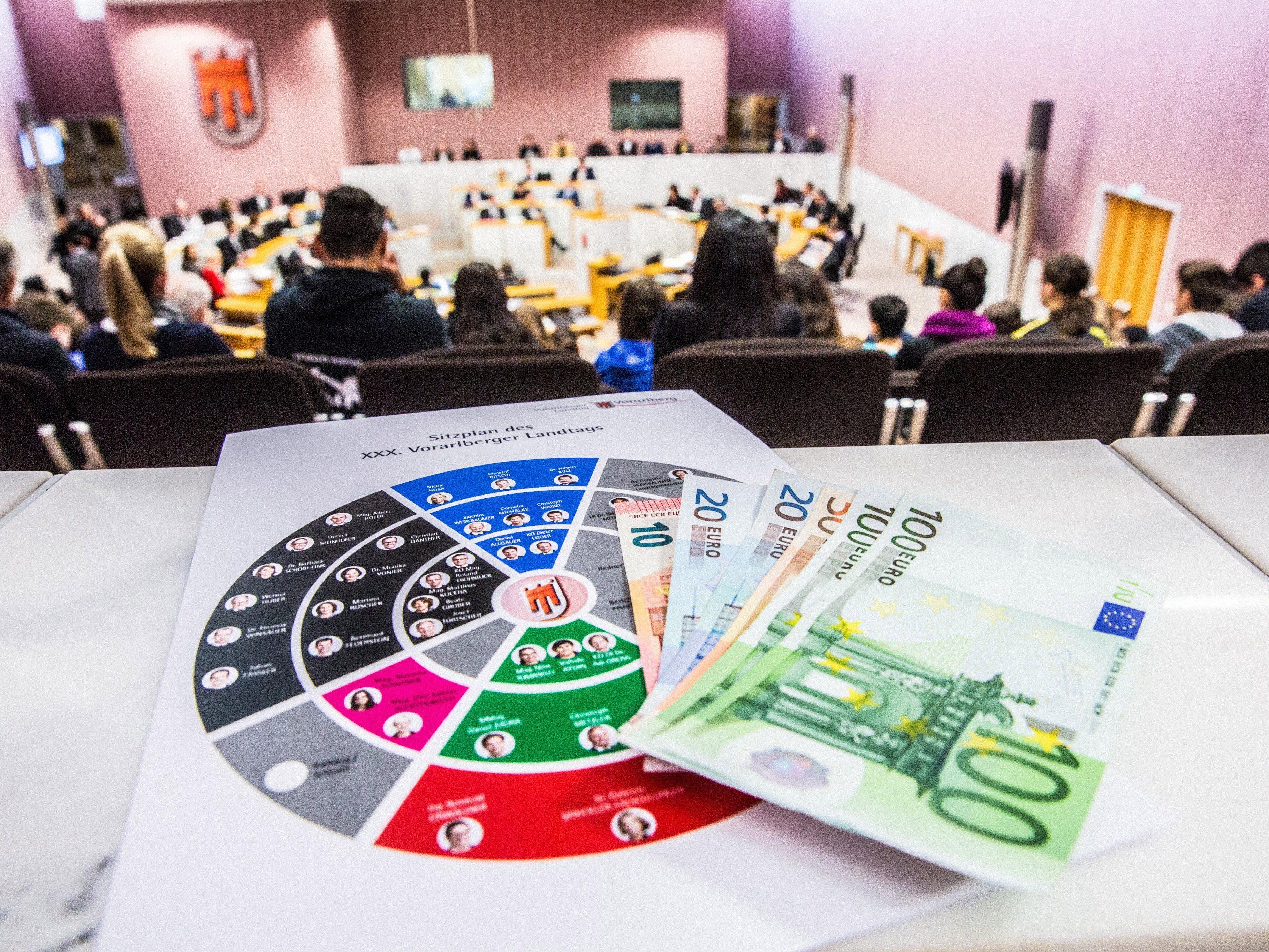 Das Landesbudget 2015 sorgte für schwungvolle Diskussionen im Vorarlberger Landtag.