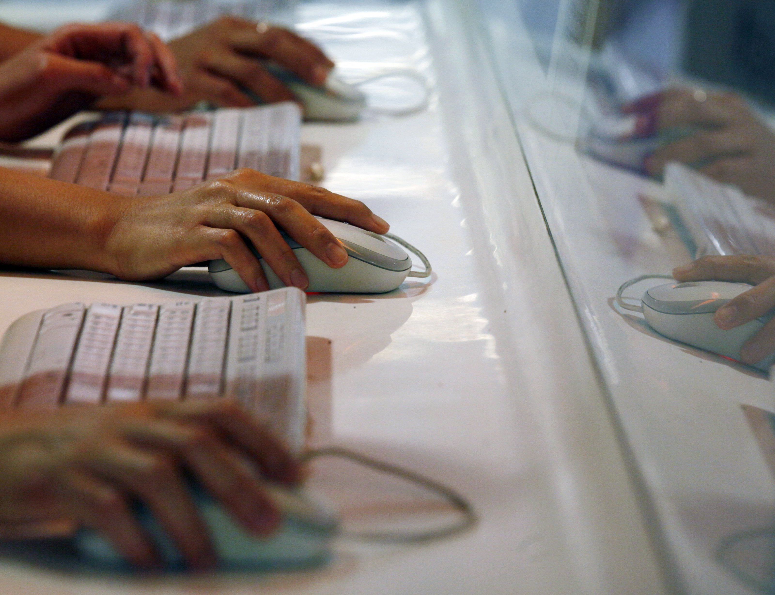 Kritische Infrastruktur-Unternehmen bekommen in Deutschland per Gesetz Mindeststandards zur Datensicherheit gesetzt. Kritische Infrastruktur-Unternehmen bekommen in Deutschland per Gesetz Mindeststandards zur Datensicherheit gesetzt.