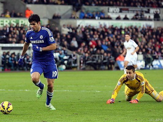 Leichtes Spiel für Tabellenführer in Wales Leichtes Spiel für Tabellenführer in Wales