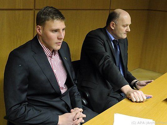Dinko Jukic und sein Anwalt Thomas Krankl Dinko Jukic und sein Anwalt Thomas Krankl