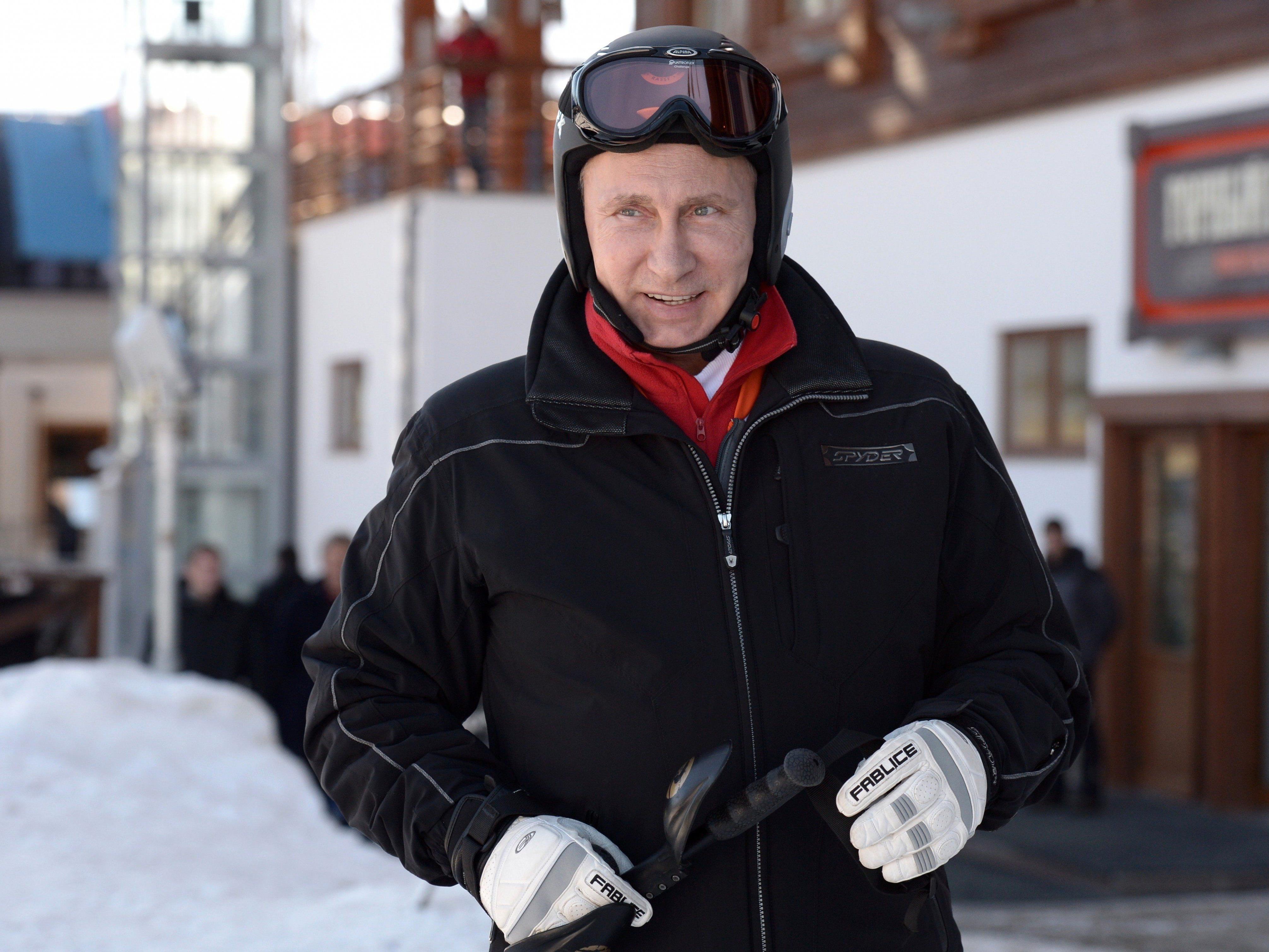 Auch Wladimir Putin soll in Zukunft mit Schnee im Gepäck anreisen.