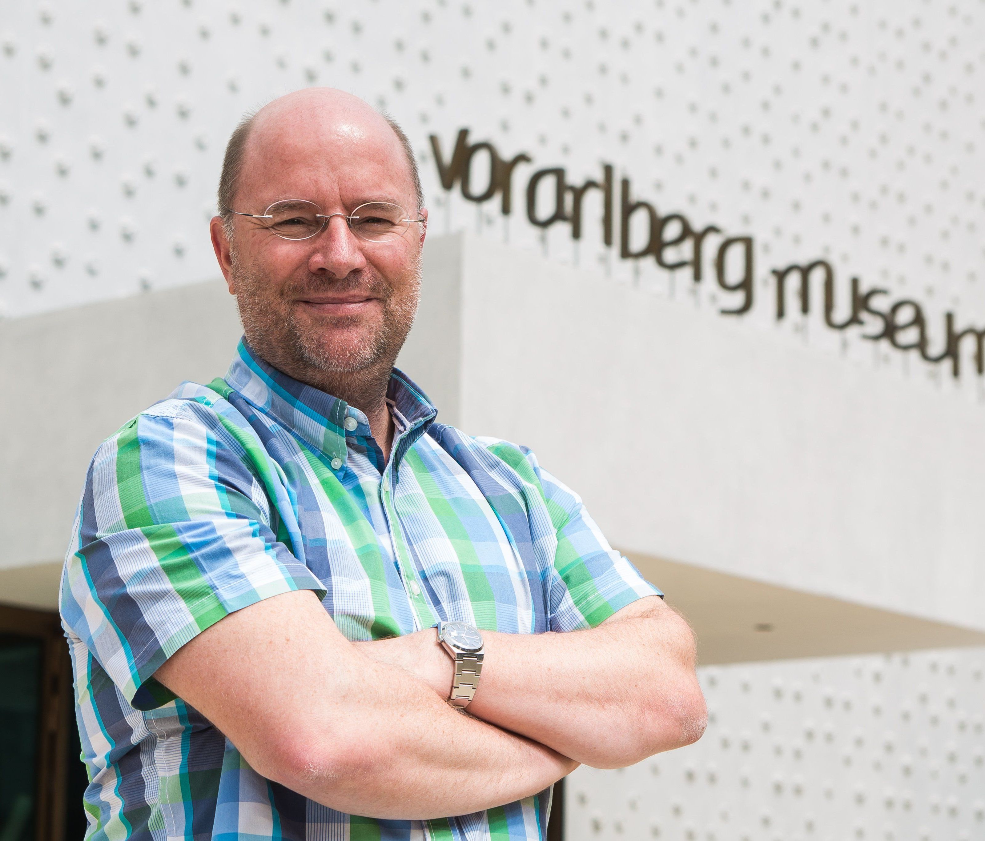 Andreas Rudigier, Dir. Landesmuseum, zu Gast in der VHS Götzis zum Thema "Was ist der Mensch? Geschichte" Andreas Rudigier, Dir. Landesmuseum, zu Gast in der VHS Götzis zum Thema "Was ist der Mensch? Geschichte"