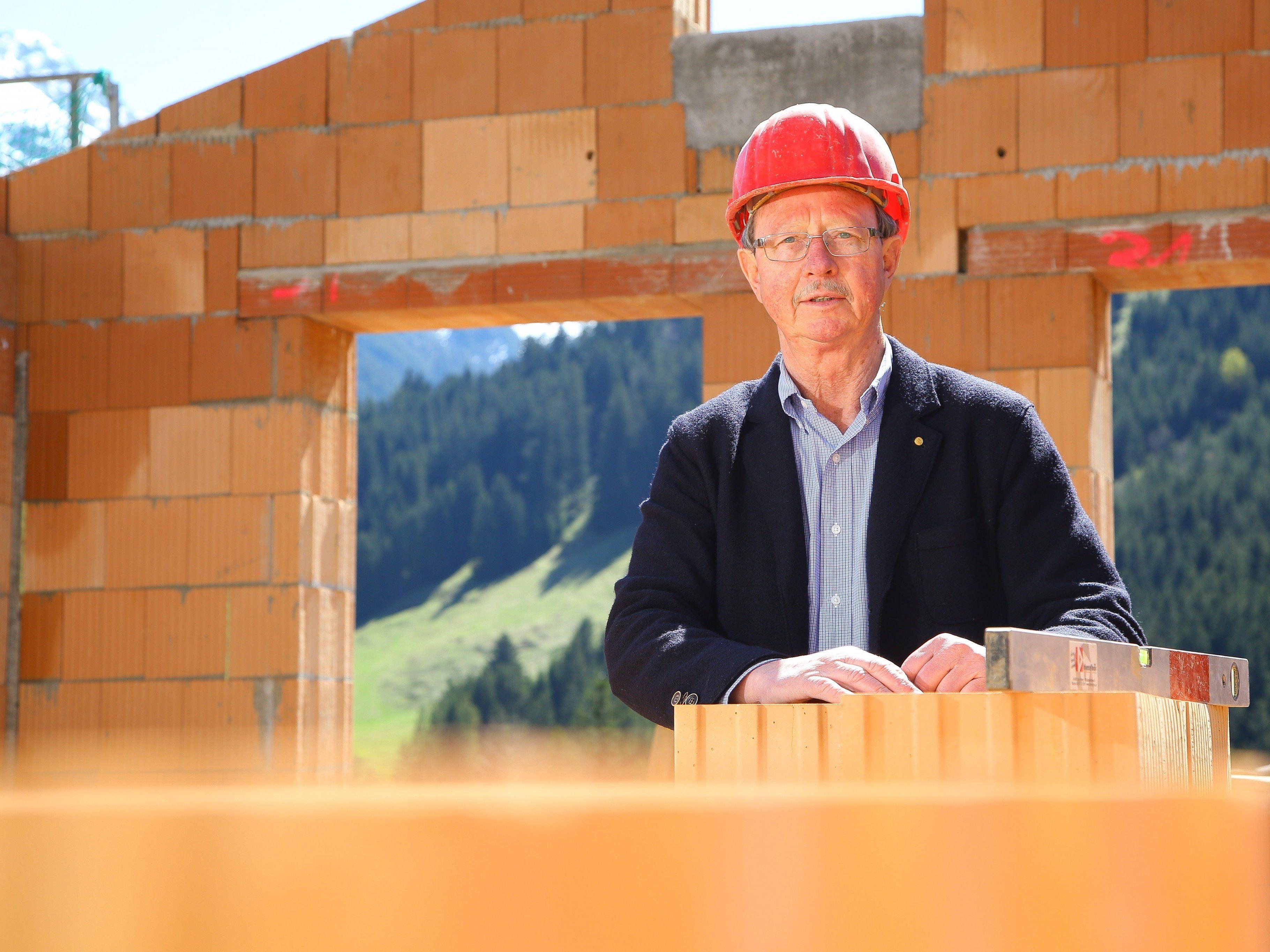 Innungsmeister Franz Drexel zieht die Bilanz zum Bau-Jahr 2014.