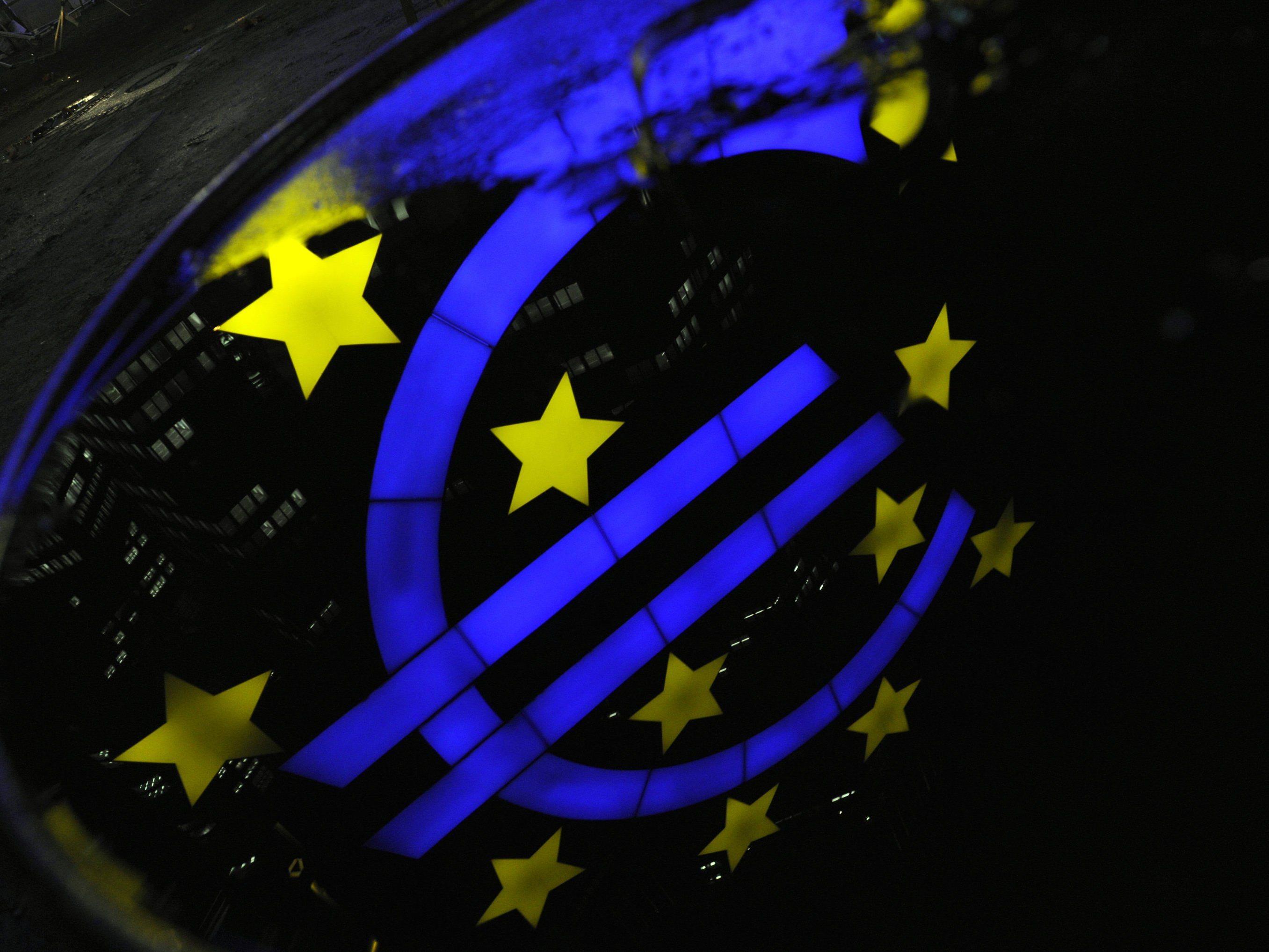 Entscheidung um Kauf von Staatsanleihen durch EZB erwartet.