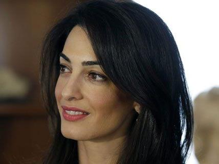 Amal Clooney wurde in Ägypten eine Haftstrafe angedroht. Amal Clooney wurde in Ägypten eine Haftstrafe angedroht.