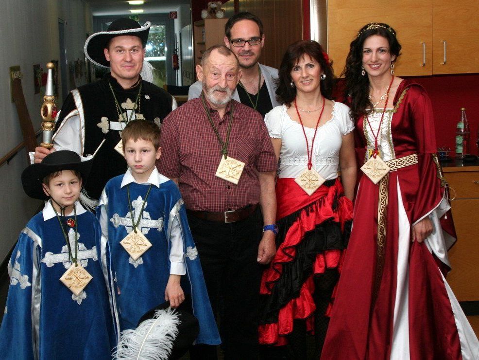 Prinzenpaar samt Ordensträgern Prinzenpaar samt Ordensträgern