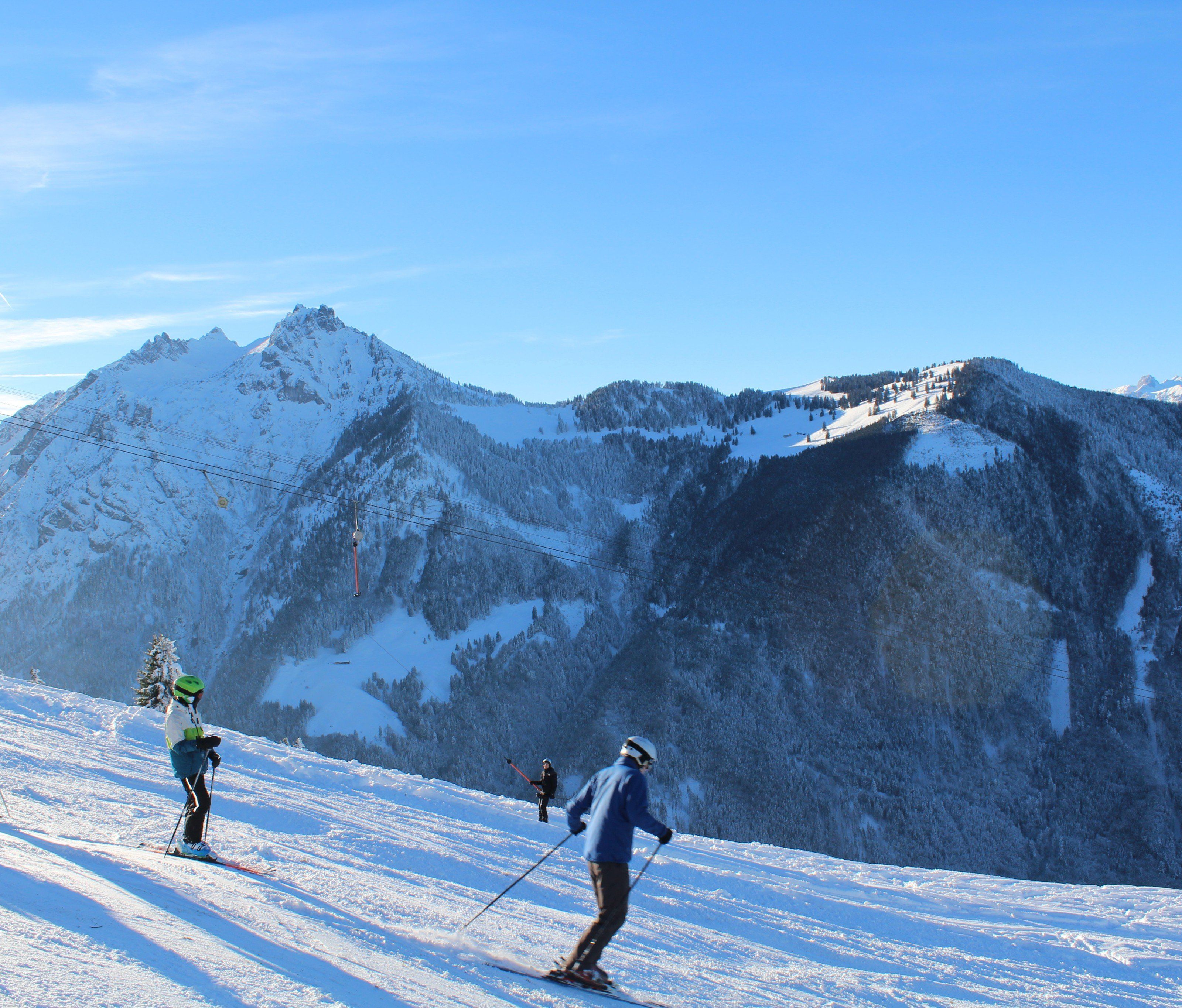 Herrlicher Skitag auf Bazora Herrlicher Skitag auf Bazora