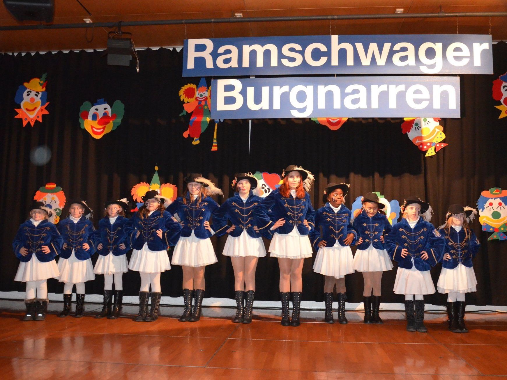 Faschingsball der Burgnarren. Faschingsball der Burgnarren.