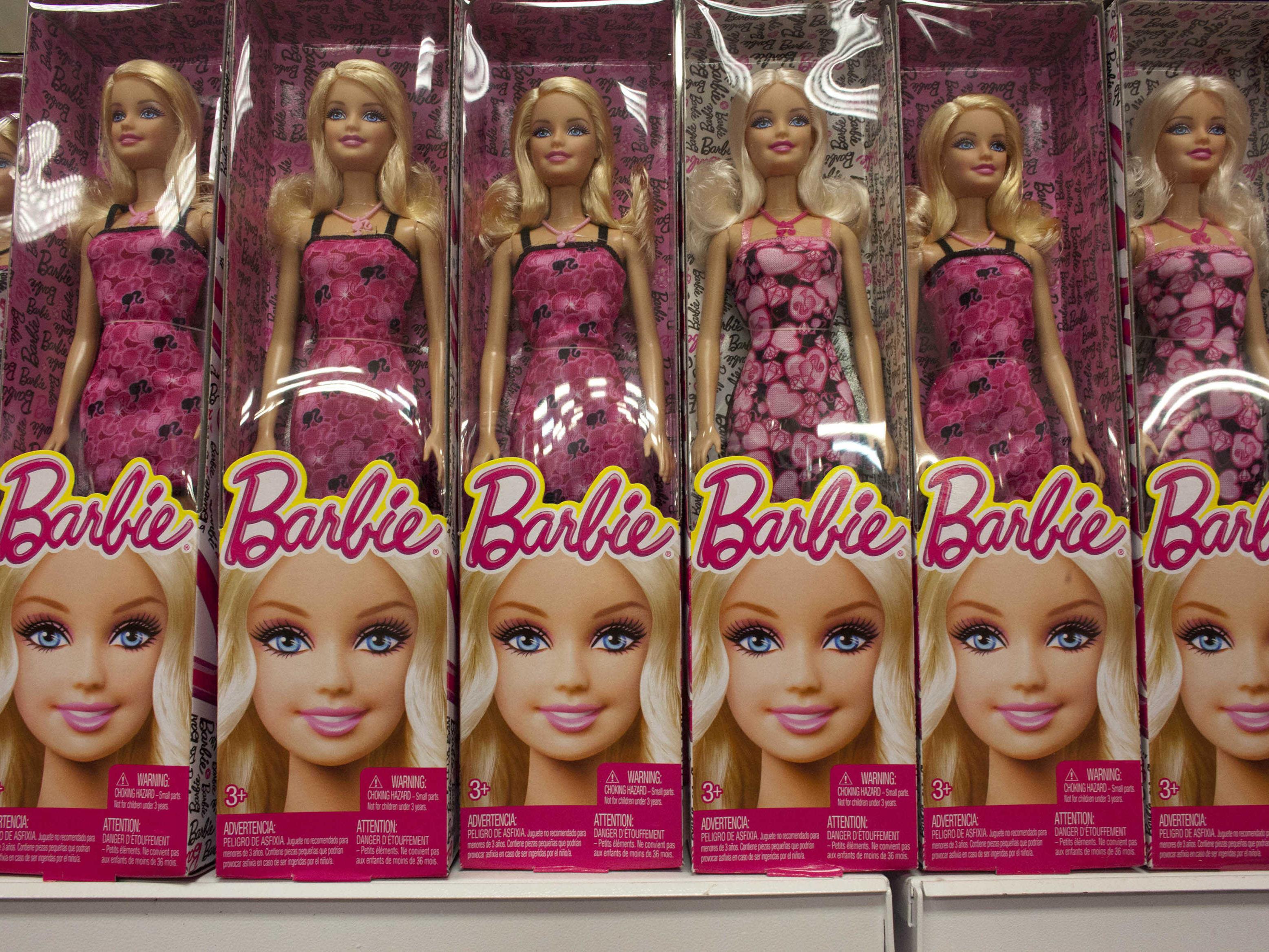 Barbies im Wert von mehreren Tausend Euro gestohlen.