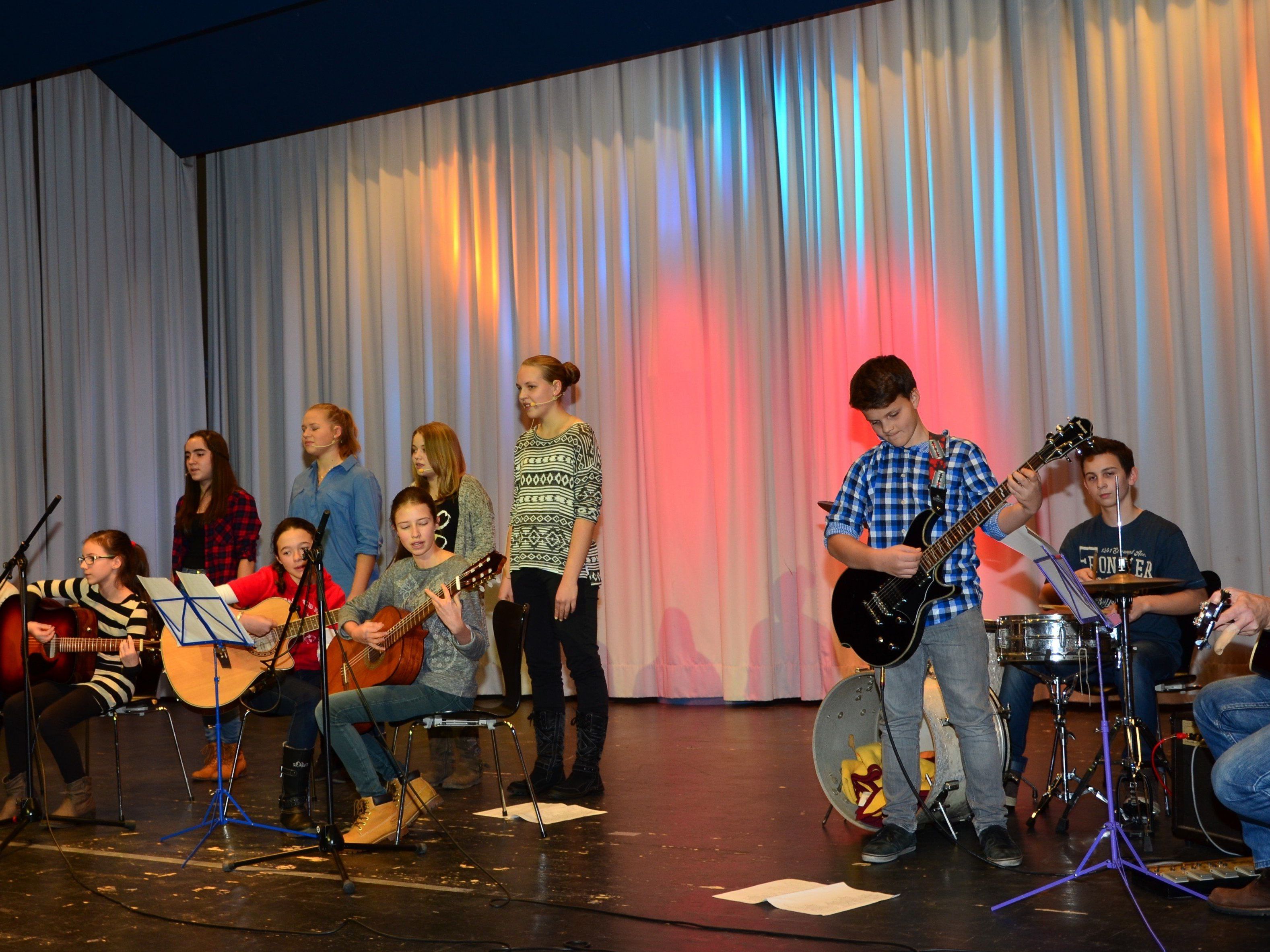 "Dorfleaba 2015" "Dorfleaba 2015"