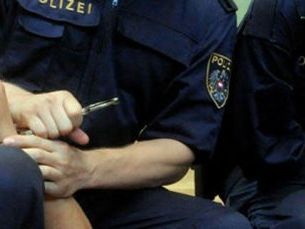 Die Polizei musste bei einer Rauferei am Gürtel einschreiten Die Polizei musste bei einer Rauferei am Gürtel einschreiten