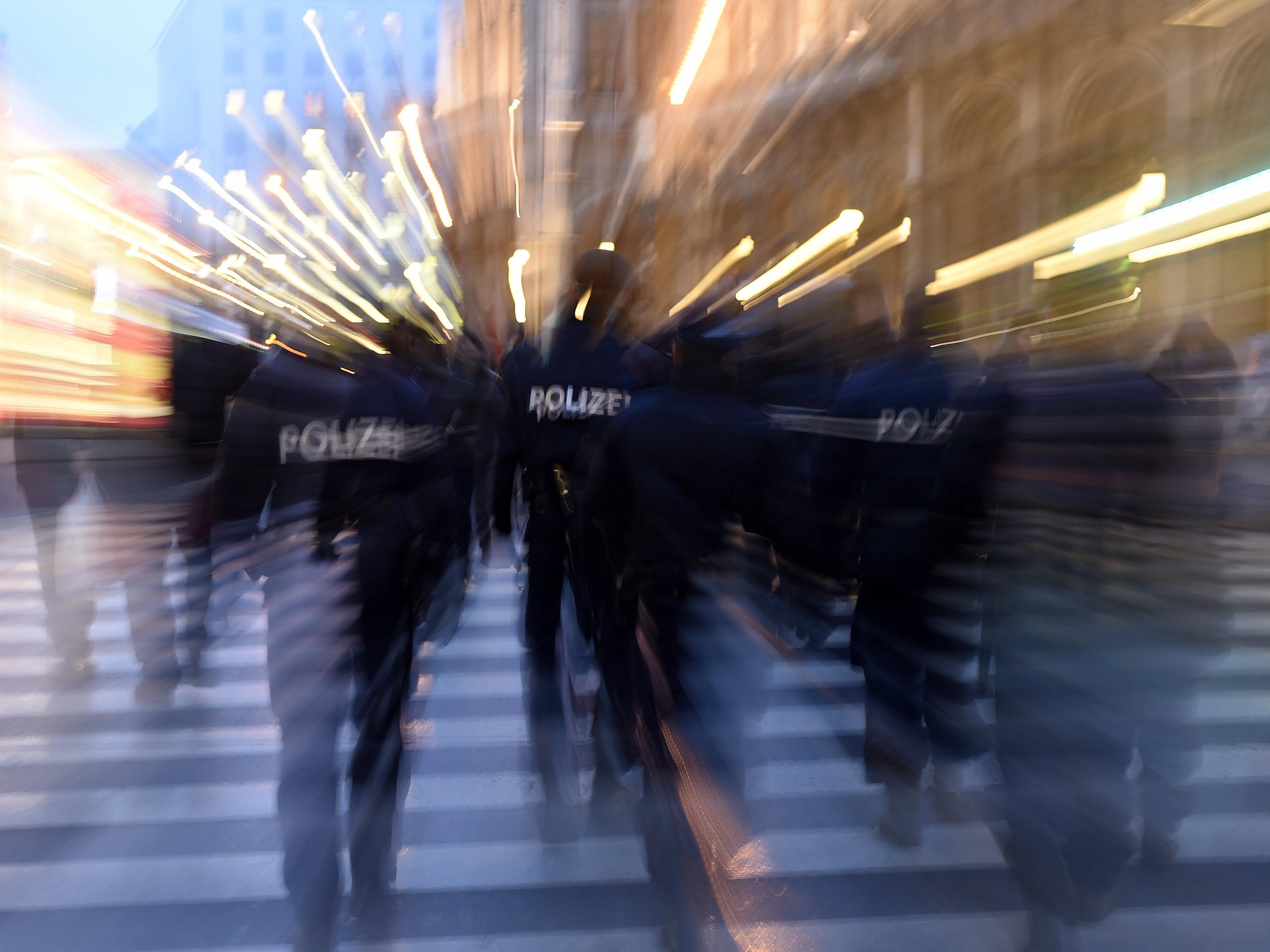 Sicherheit soll Österreich Medienberichten zufolge 300 Millionen Euro kosten