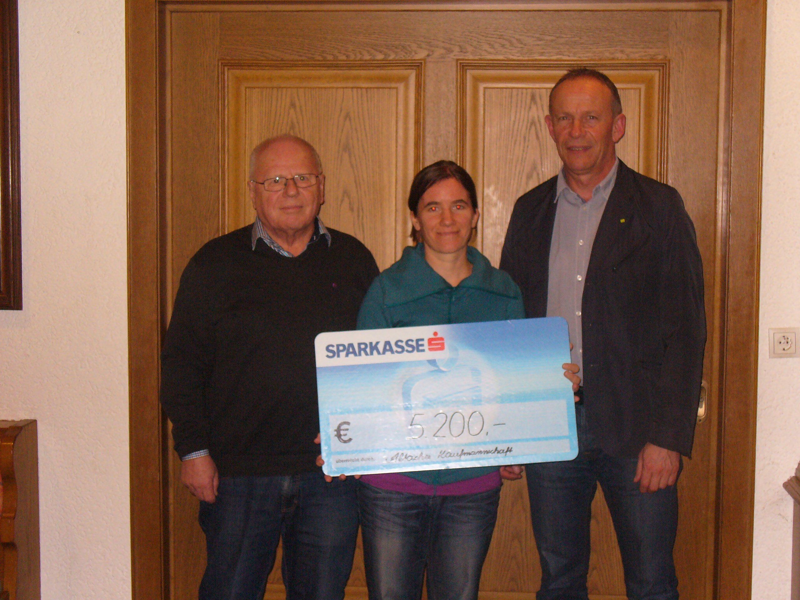 Organisator Bernd Brändle, Cornelia Welte von Ärzte ohne Grenzen und Franz Kopf vom Wirtschaftsausschuss Organisator Bernd Brändle, Cornelia Welte von Ärzte ohne Grenzen und Franz Kopf vom Wirtschaftsausschuss