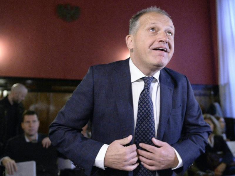 Ernst Strasser soll bereits wieder Freigänger sein. Ernst Strasser soll bereits wieder Freigänger sein.