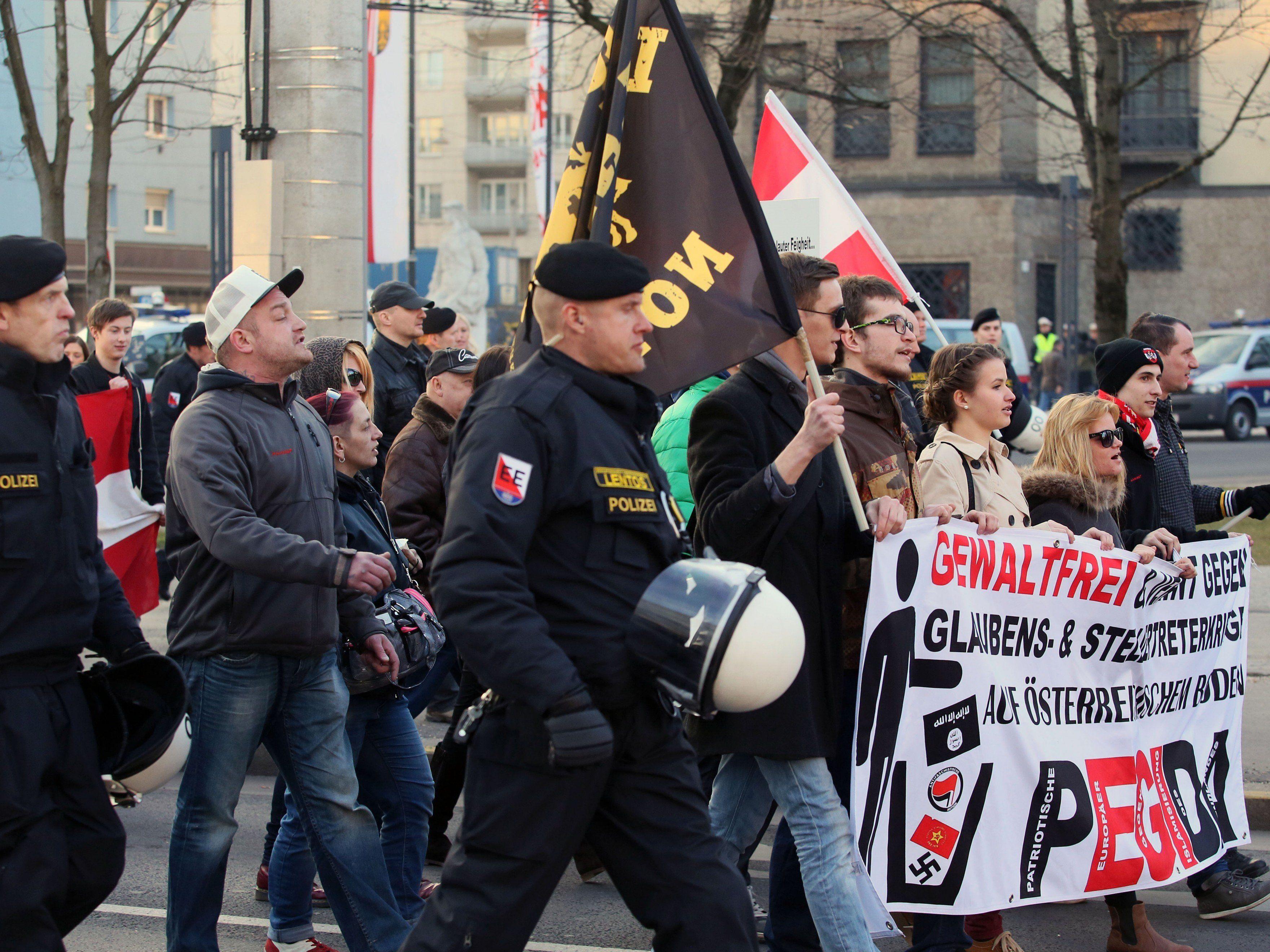 Am Samstag fand die zweite Pegida-Kundgebung in Linz statt.