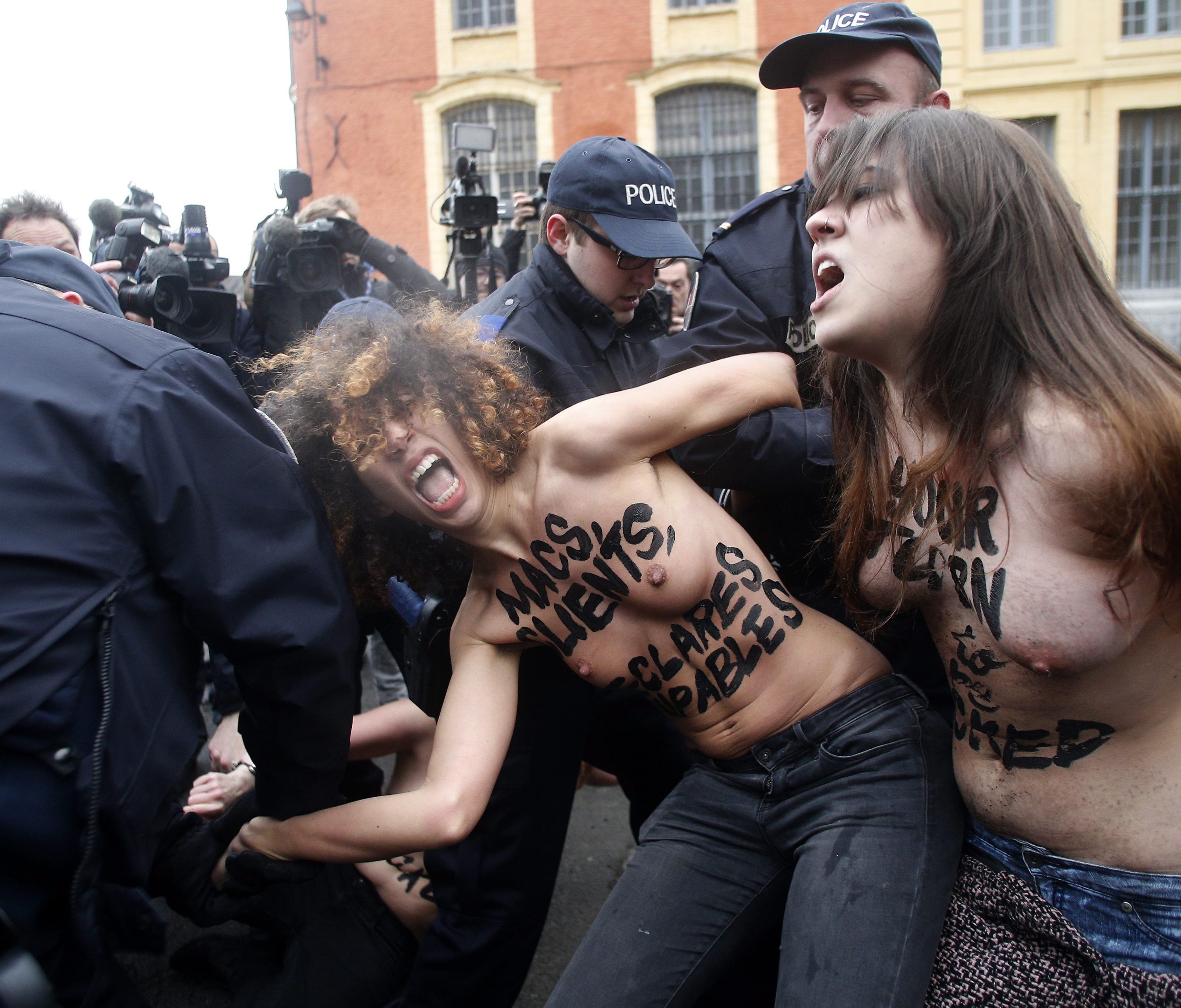 Ex-IWF-Chef muss am Dienstag bei Zuhälterei-Prozess aussagen. Ex-IWF-Chef muss am Dienstag bei Zuhälterei-Prozess aussagen.