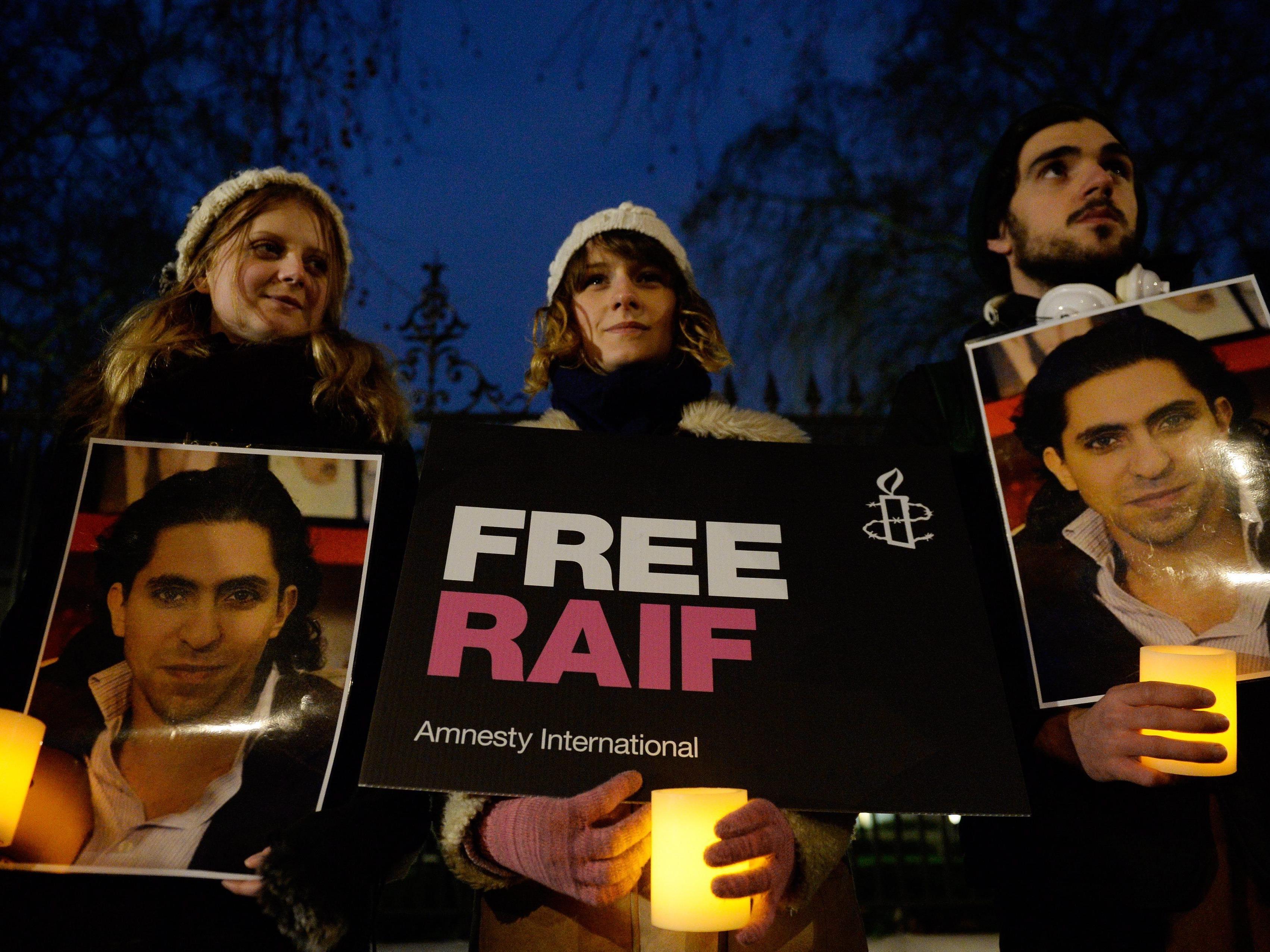 Raif Badawi zu 1000 Stockschlägen verurteilt: Höchstgericht prüft Causa.