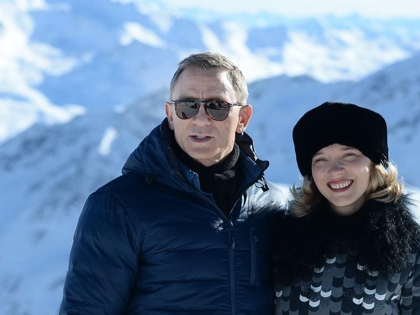 Daniel Craig und Lea Seydoux in den österreichischen Alpen.